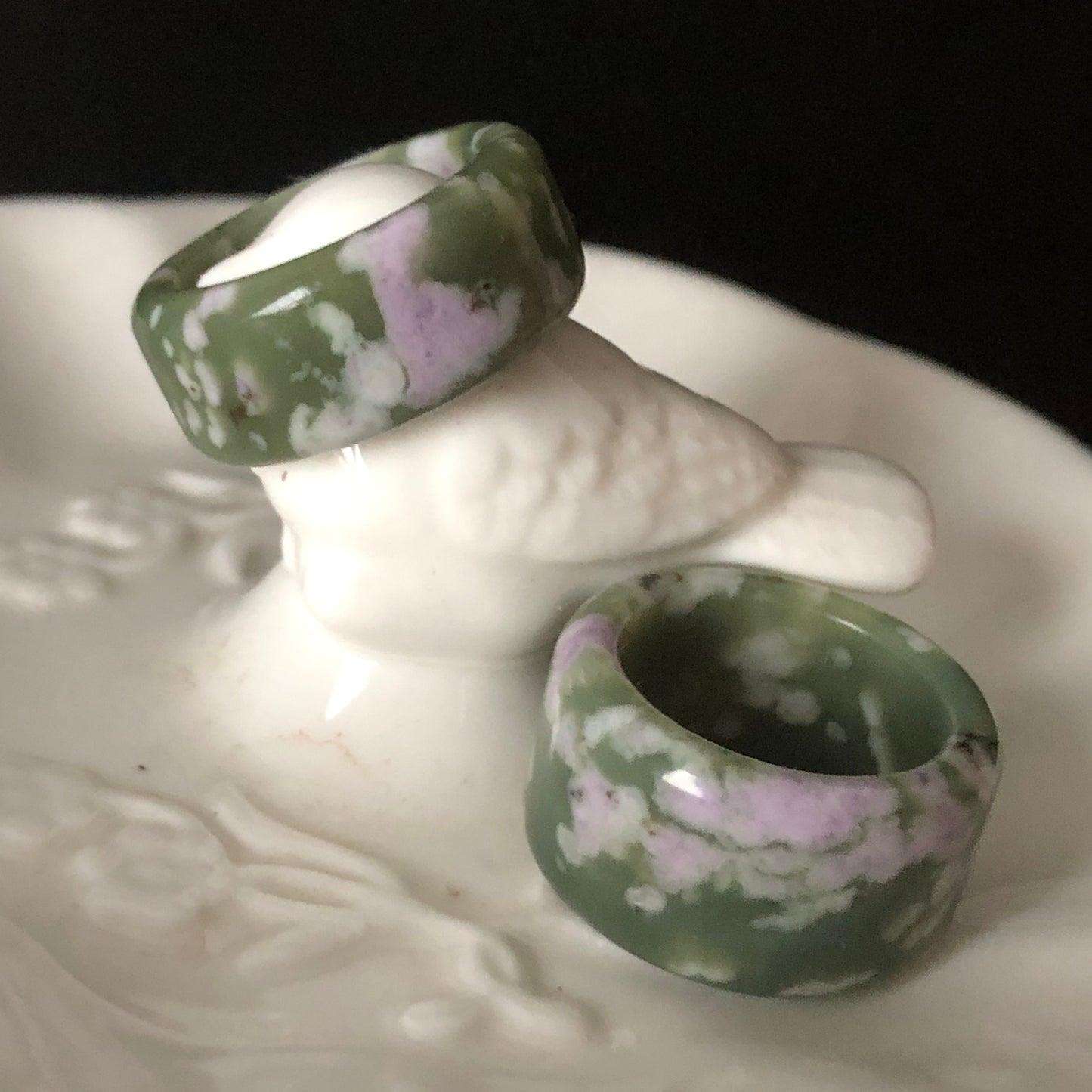 Natural Hetian Jade (Nephrite) Band Ring US 6.5 | Untreated Green Jade with White & Purple Flower Pattern | Wisteria Flowers