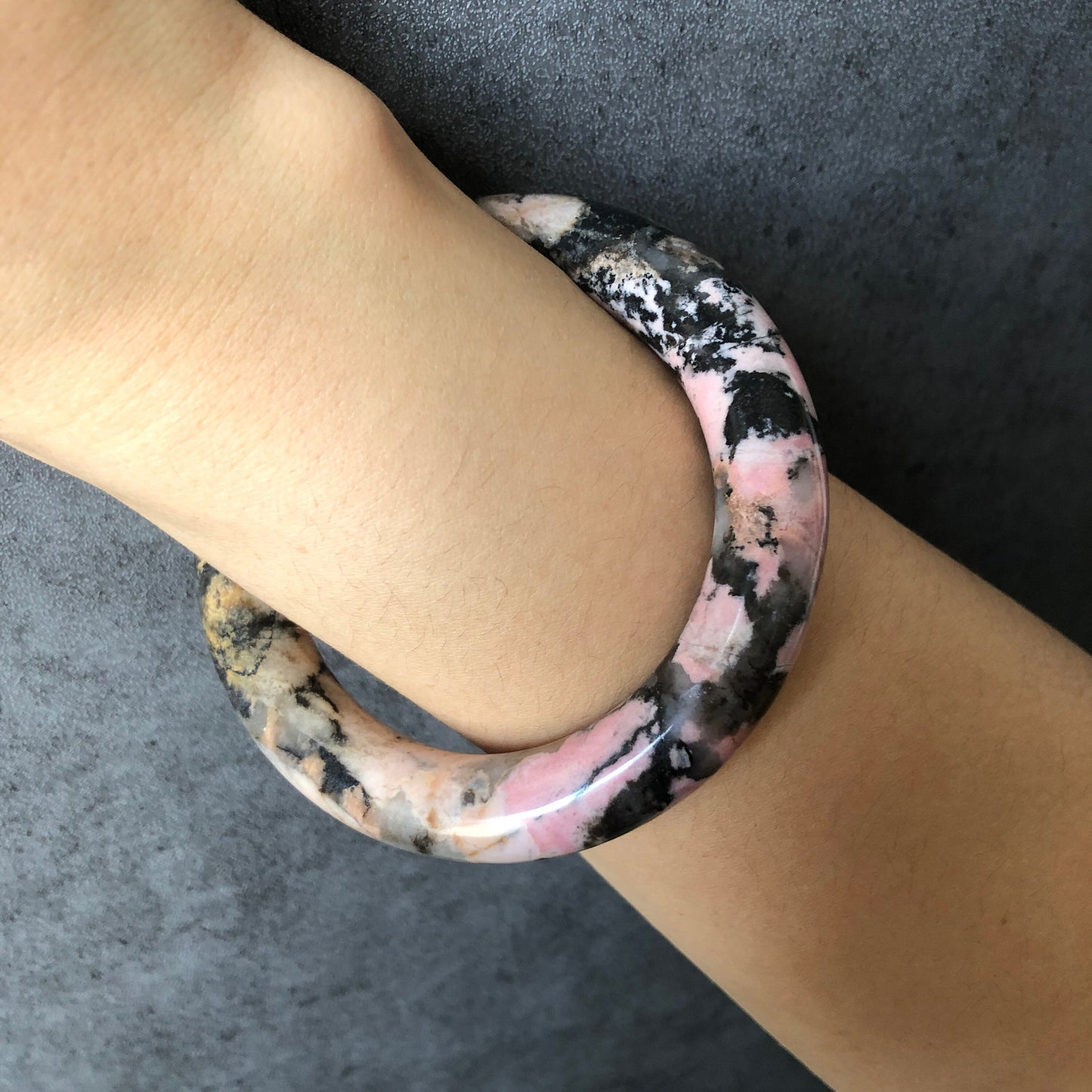 58.1mm High Quality Natural Rhodonite Bangle Bracelet | Snow Flurry | Black Ink with Milky Pink | Cool & Stylish | Crystal Bangle