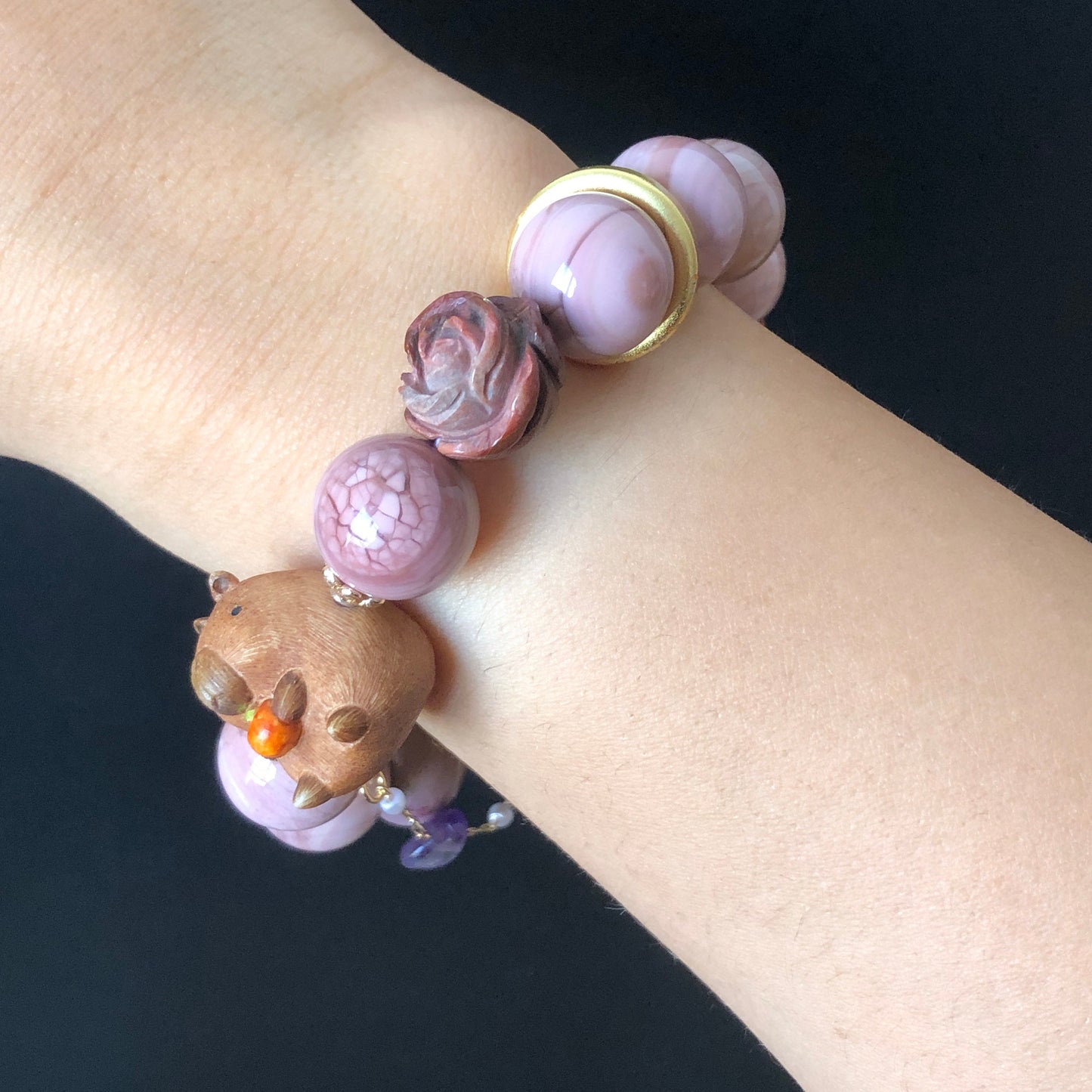Alashan Agate Bead with Hamster Deer Antlers Charm 2 way Crystal Bracelet | Amethyst Chain | Lavender Purple Shattered Pattern | custom made