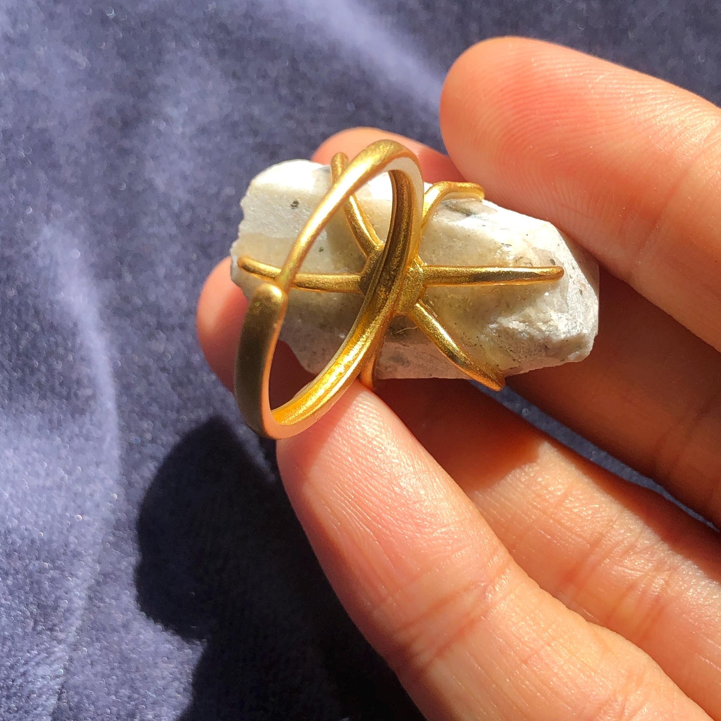 raw pink quartz ring, raw calcite ring , raw pink stone ring, raw pink quartz, pink quartz ring, Raw Stone Ring, Big Raw Crystal Ring Xlarge, Rough Huge Statement Ring, Chunky Irregular Raw Mineral Ring, Huge Stone Ring, Large statement ring