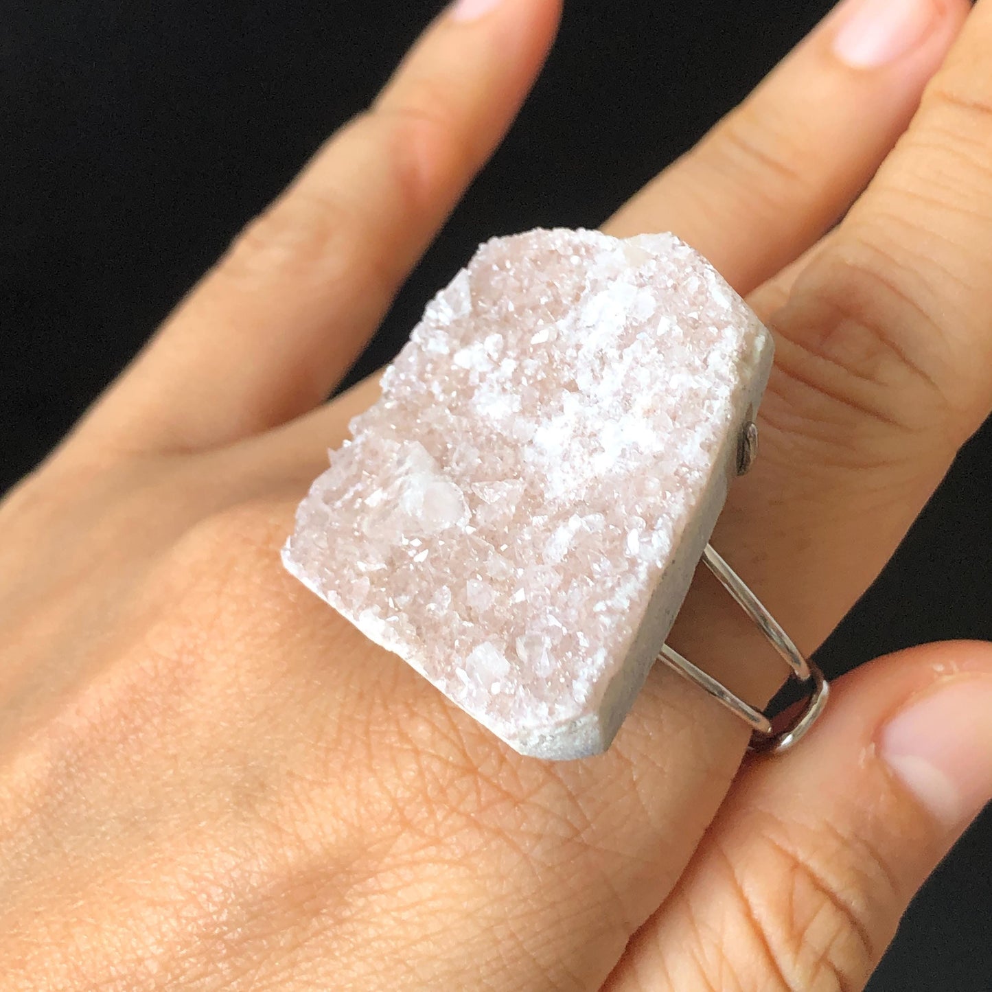 raw pink quartz ring, raw calcite ring , raw pink stone ring, raw pink quartz, pink quartz ring, Raw Stone Ring, Big Raw Crystal Ring Xlarge, Rough Huge Statement Ring, Chunky Irregular Raw Mineral Ring, Huge Stone Ring, Large statement ring