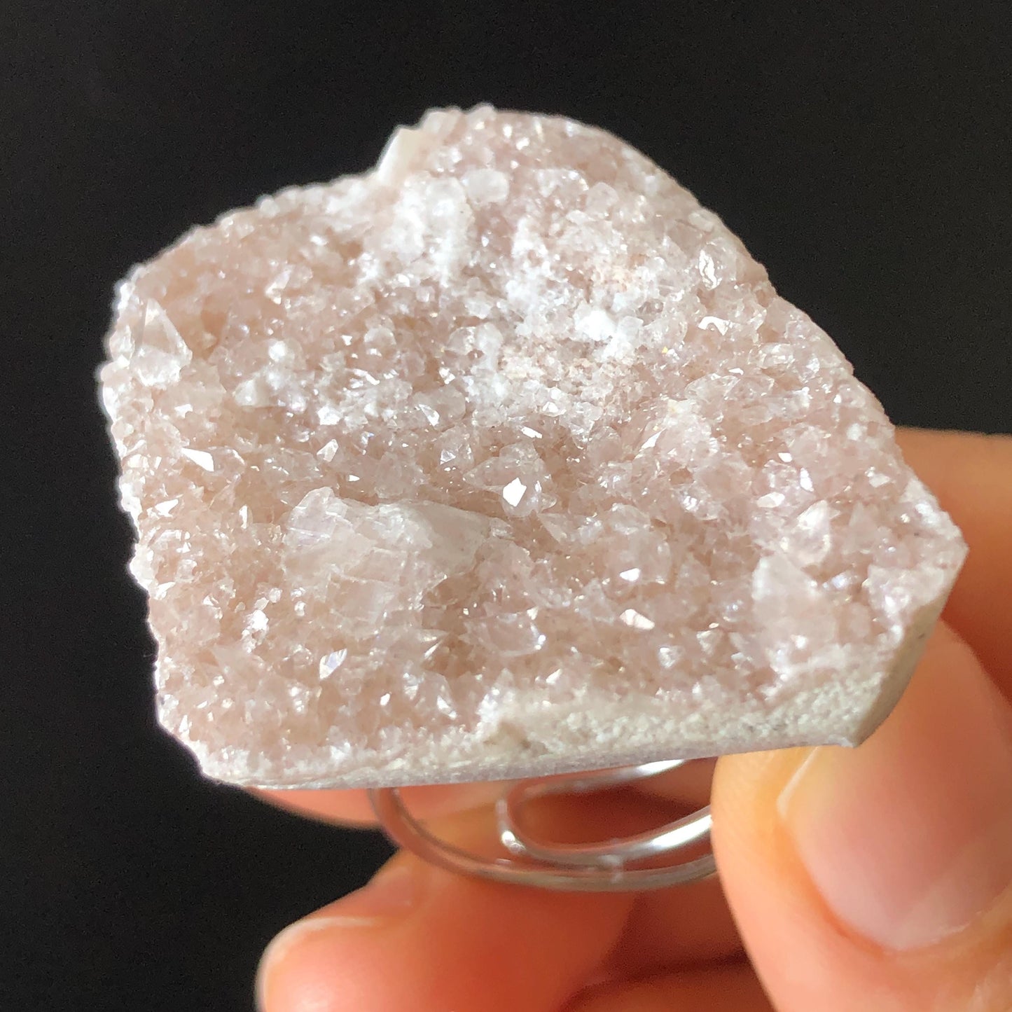 raw pink quartz ring, raw calcite ring , raw pink stone ring, raw pink quartz, pink quartz ring, Raw Stone Ring, Big Raw Crystal Ring Xlarge, Rough Huge Statement Ring, Chunky Irregular Raw Mineral Ring, Huge Stone Ring, Large statement ring