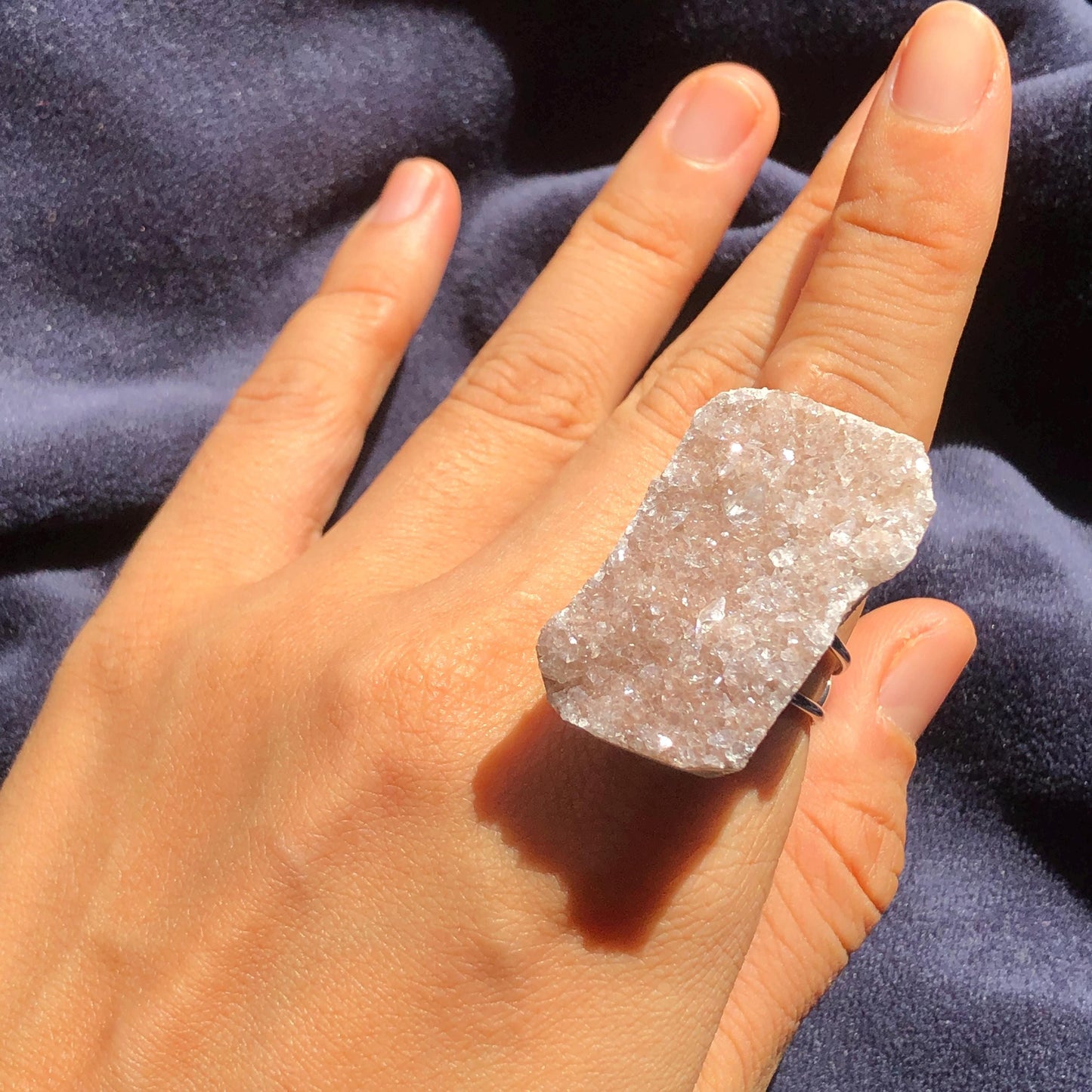 raw pink quartz ring, raw calcite ring , raw pink stone ring, raw pink quartz, pink quartz ring, Raw Stone Ring, Big Raw Crystal Ring Xlarge, Rough Huge Statement Ring, Chunky Irregular Raw Mineral Ring, Huge Stone Ring, Large statement ring