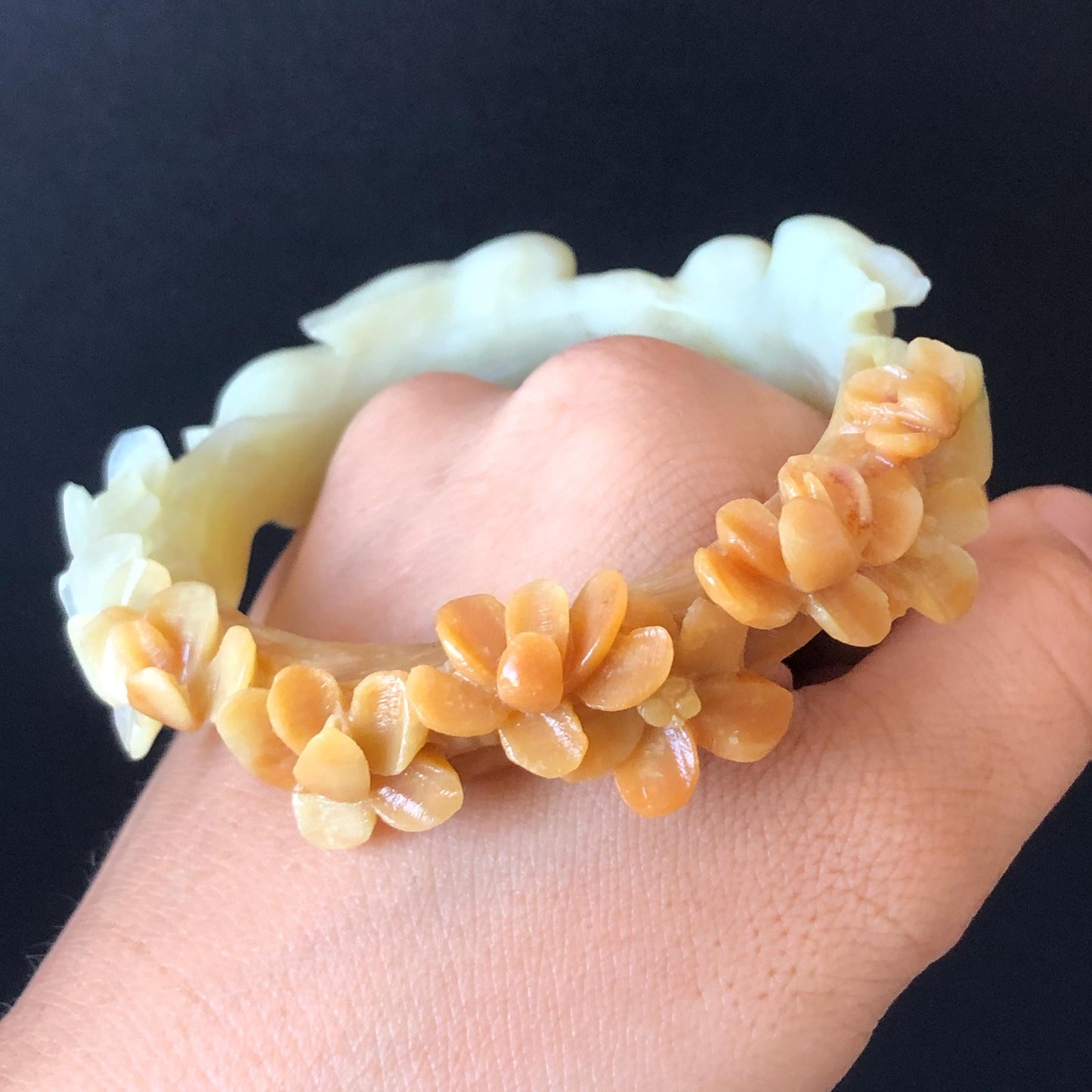 54.1mm Certificated Natural Xiu Jade Serpentine Hand Carved Moon Rabbit Bunny with flower bangle & pendant set | Accept Custom Size Order