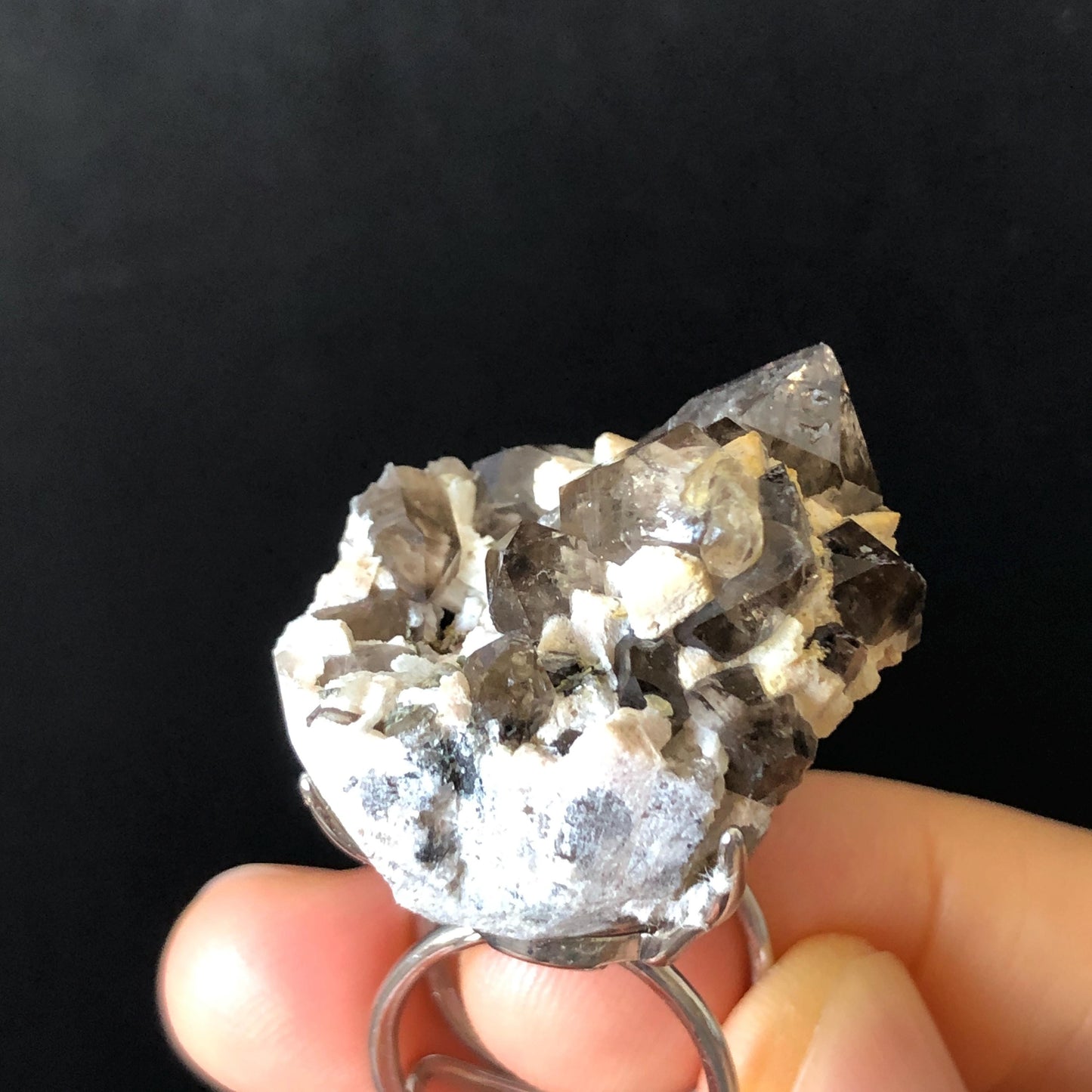 Smoky Quartz Feldspar Ring, silver-plated copper ring, Icy Grey Stone, Adjustable Statement Band Ring, Root Chakras, June Birthstone, Capricorn Sign, chunky raw crystal ring, irregular ring for men and women, raw mineral ring, birthstone ring