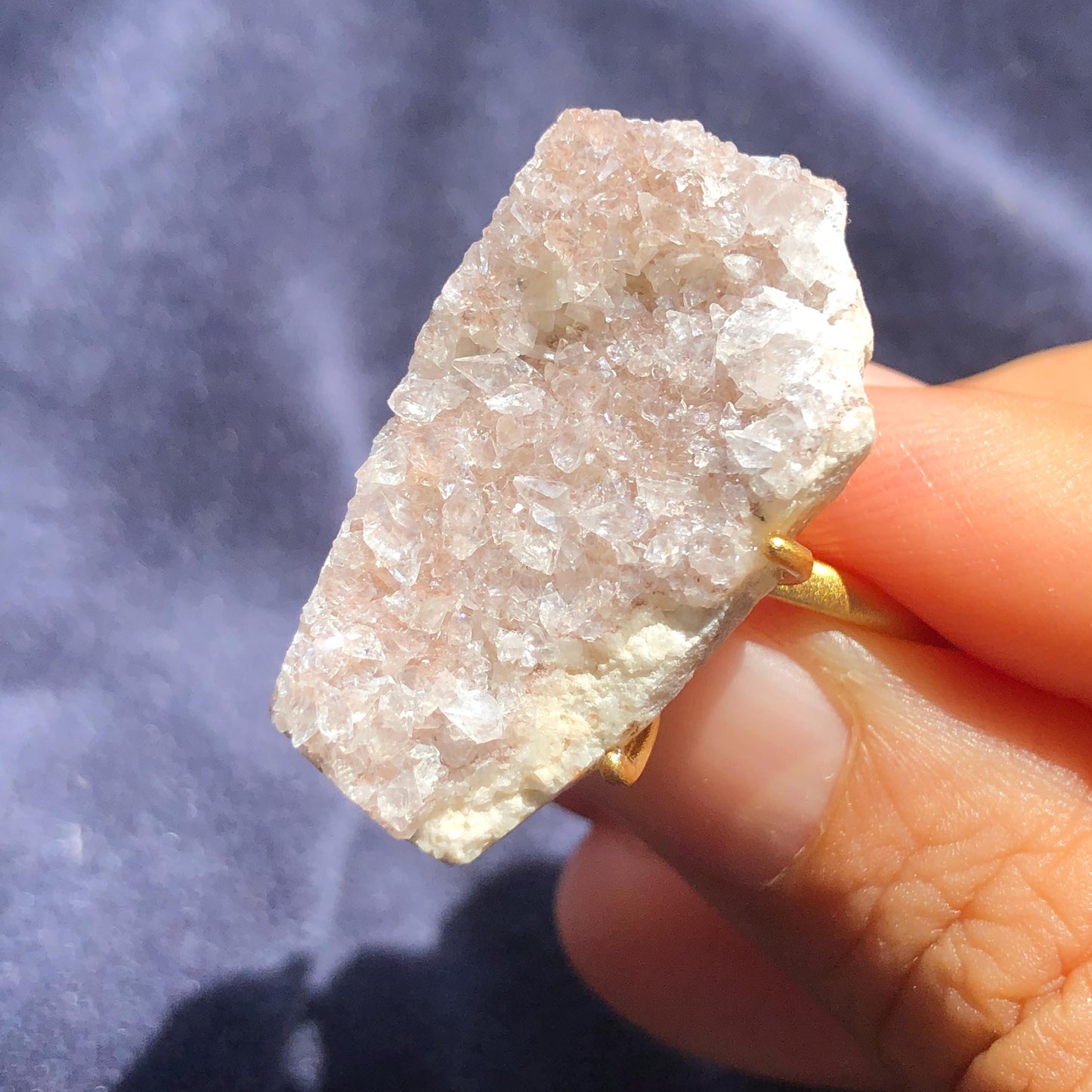 raw pink quartz ring, raw calcite ring , raw pink stone ring, raw pink quartz, pink quartz ring, Raw Stone Ring, Big Raw Crystal Ring Xlarge, Rough Huge Statement Ring, Chunky Irregular Raw Mineral Ring, Huge Stone Ring, Large statement ring