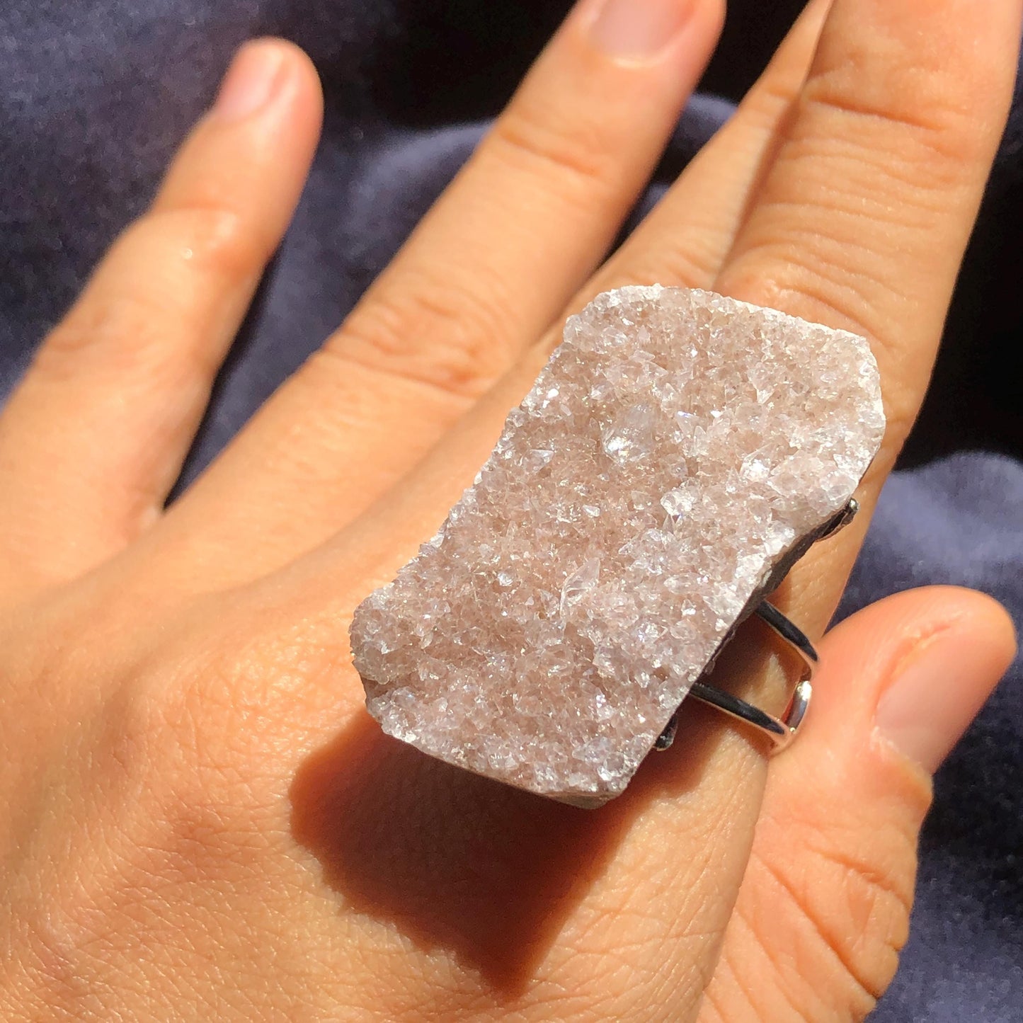 raw pink quartz ring, raw calcite ring , raw pink stone ring, raw pink quartz, pink quartz ring, Raw Stone Ring, Big Raw Crystal Ring Xlarge, Rough Huge Statement Ring, Chunky Irregular Raw Mineral Ring, Huge Stone Ring, Large statement ring
