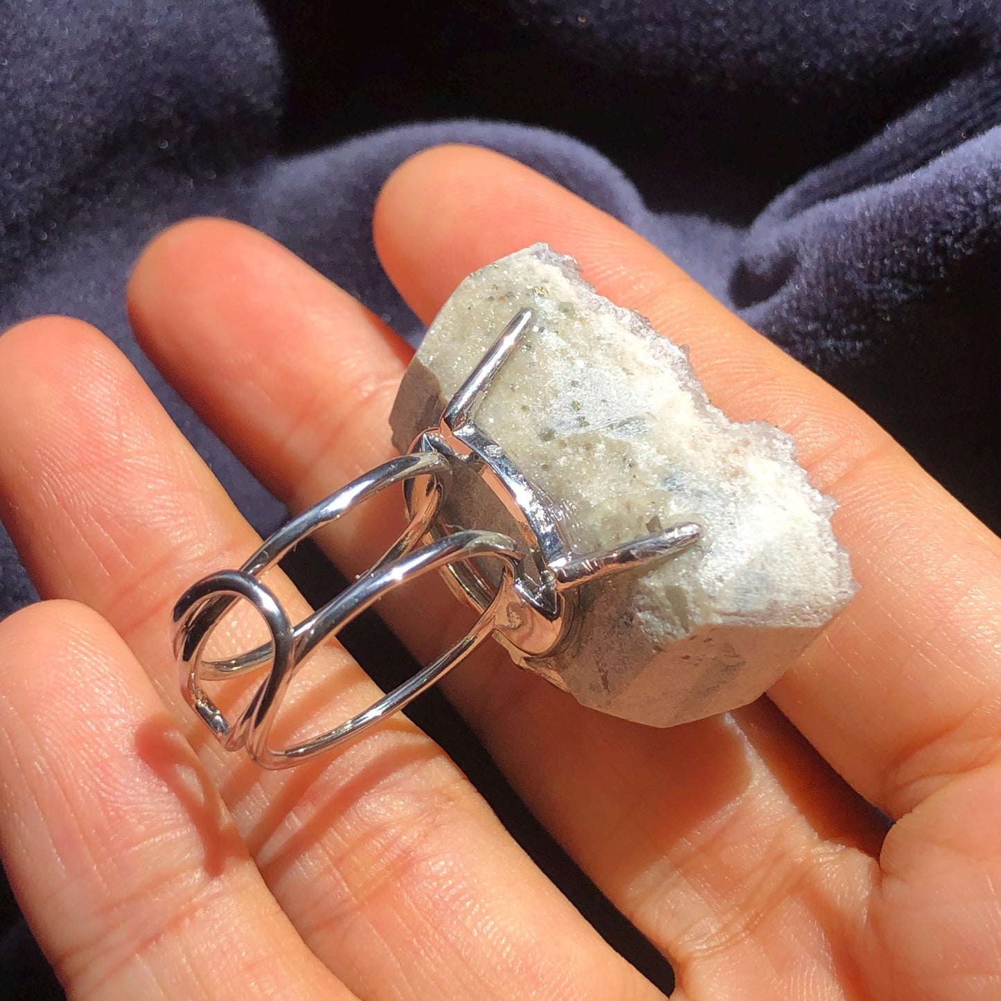 raw pink quartz ring, raw calcite ring , raw pink stone ring, raw pink quartz, pink quartz ring, Raw Stone Ring, Big Raw Crystal Ring Xlarge, Rough Huge Statement Ring, Chunky Irregular Raw Mineral Ring, Huge Stone Ring, Large statement ring
