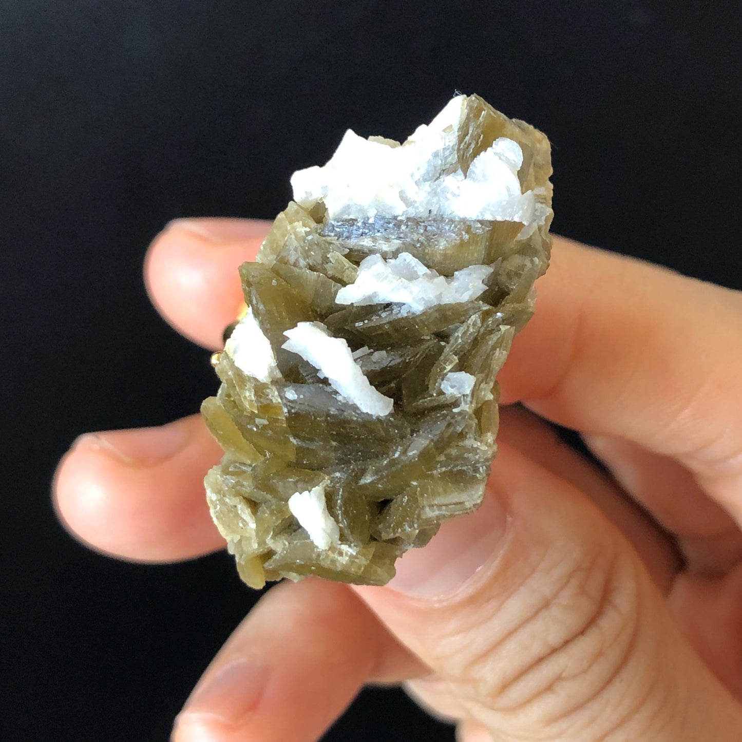 Raw Siderite Dolomite Ring, Raw Green White Crystal Big Raw Stone Ring, Large Statement Ring, Chunky Irregular Ring Gift, Raw Minerals Ring, adjustable band ring, gold plated copper ring, raw rock, birthstone ring, huge cocktail ring for men women