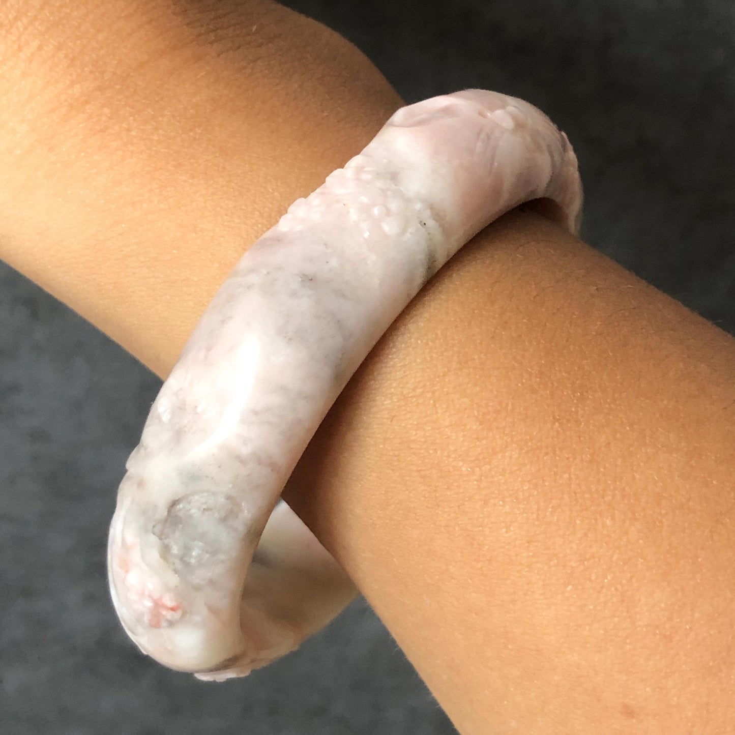 Customised Size 50-65mm! Natural SheTaiCui Jade (Quartzite) Hand Carved Cat Kitten Bangle | White and Pink Jade Bracelet | Cat Lover Crystal Gemstone Gift personalized bangle custom made bracelet hand engraved jade bangle tailor made jade bangle custom size bangle big size bangle small size bangle jade carving purple jade white jade kitten bangle cat bracelet gift for cat lover gift for her real untreated jade pink jade white jade caramel orange jade brown jade