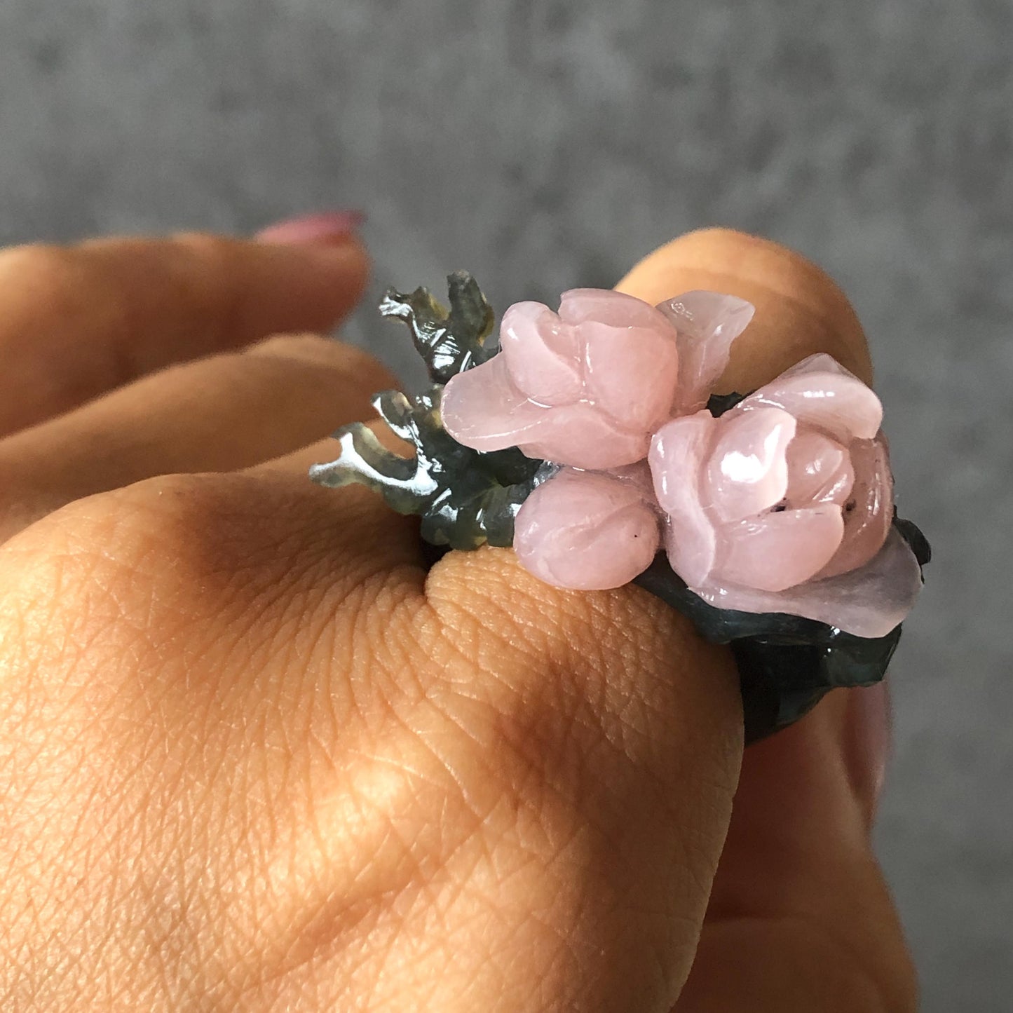 Xiu Jade Serpentine Hand Carved Pink Yulan Flower Statement Ring | 17.4mm (US7) | Gray Black & Pink Jade Ring Pendant | 3D Stone Carving | Crystal Gemstone Gift Pendant Ring 3D stone carving black jade carving pink jade carbonate jade ring hand carved jade band ring flower carving Yulan carving natural jade band ring cocktail ring gift for her