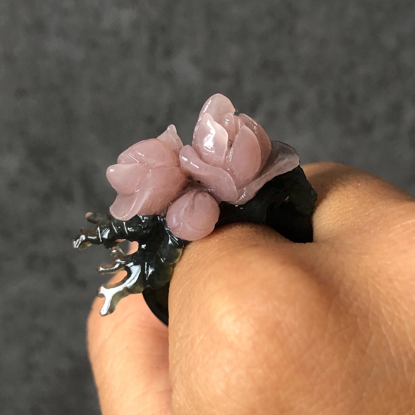 Xiu Jade Serpentine Hand Carved Pink Yulan Flower Statement Ring | 17.4mm (US7) | Gray Black & Pink Jade Ring Pendant | 3D Stone Carving | Crystal Gemstone Gift Pendant Ring 3D stone carving black jade carving pink jade carbonate jade ring hand carved jade band ring flower carving Yulan carving natural jade band ring cocktail ring gift for her