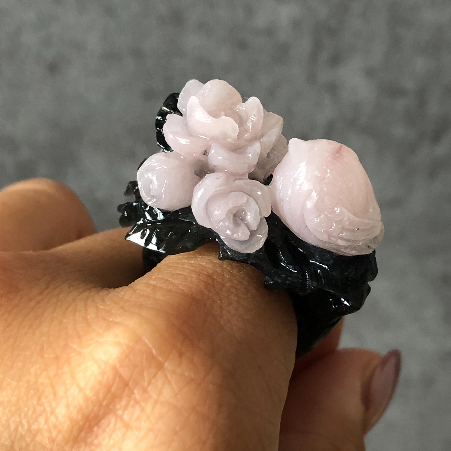 Natural Xiu Jade Serpentine Hand Carved Bird and Flower Statement Ring | 16.5mm (US 6) | Gray Black & Pink Jade Ring Pendant | 3D Stone Carving | Crystal Gemstone Gift black jade carving pink jade carbonate jade ring hand carved jade band ring bird carving flower carving plum blossom natural jade band ring cocktail ring gift for her