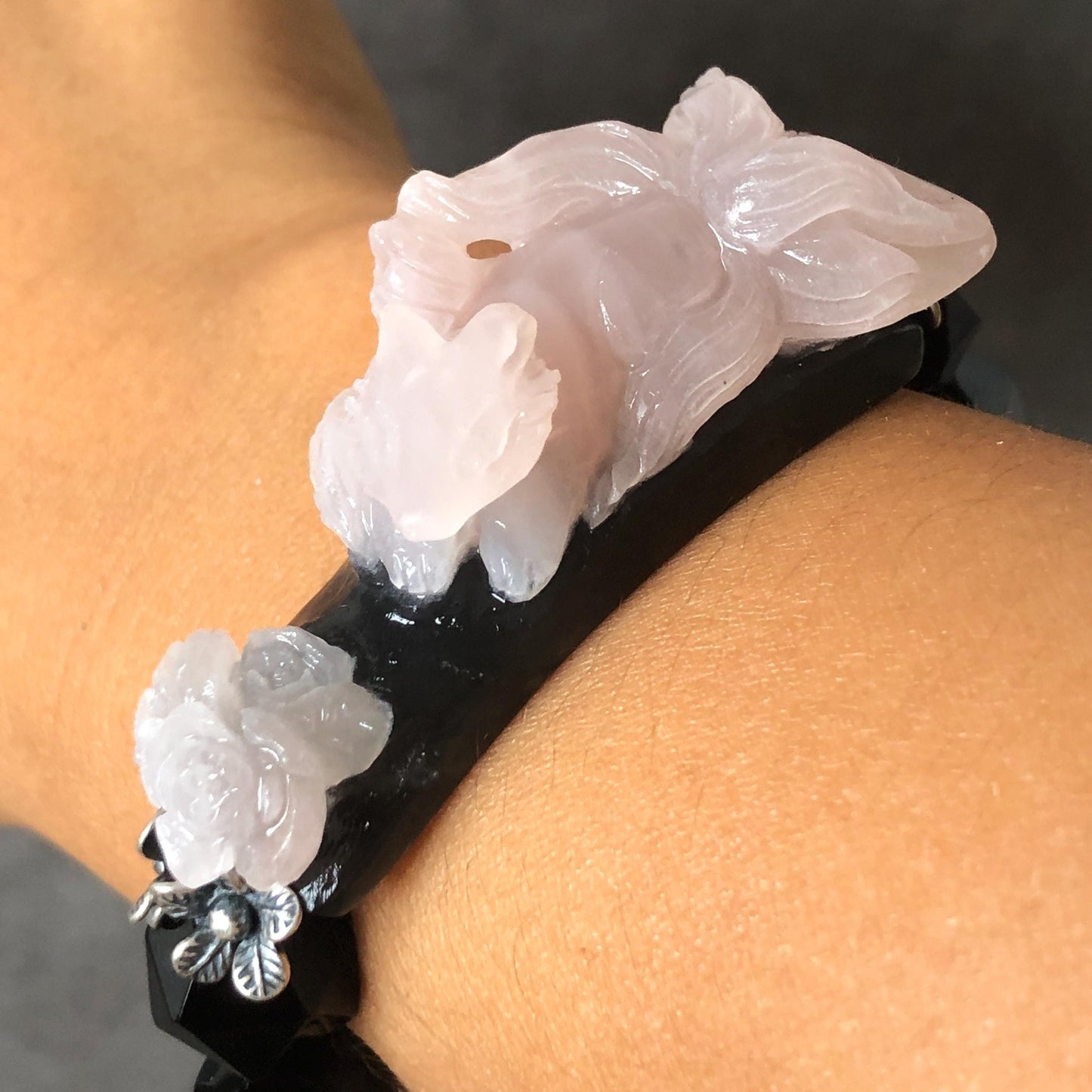 Natural Xiu Jade Serpentine Hand Carved Nine-Tailed Fox Charm with Black Agate Bead Bracelet | Black Pink Jade | Vintage Tibetan Silver | Crystal Stone Gemstone Gift for her elastic stretch bracelet jade carving pink jade black jade hand engraved jade bracelet hand carved jade charm jade pendant black bead bracelet big beaded bracelet silver accessory vintage bracelet antique bracelet nine tail fox carving hand engraved fox tailor made customized gift personalised gothic bracelet fox lover gift