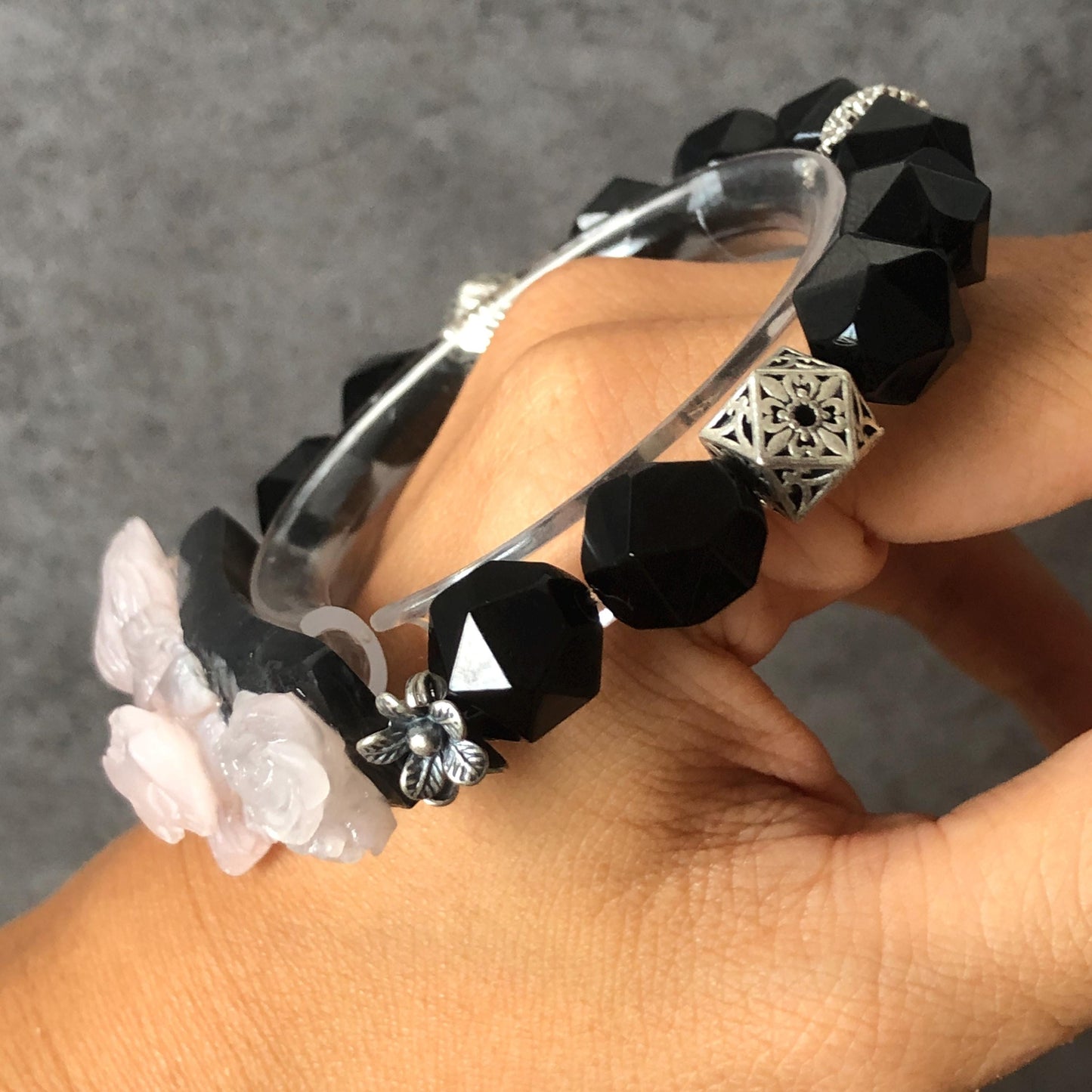 Natural Xiu Jade Serpentine Hand Carved Nine-Tailed Fox Charm with Black Agate Bead Bracelet | Black Pink Jade | Vintage Tibetan Silver | Crystal Stone Gemstone Gift for her elastic stretch bracelet jade carving pink jade black jade hand engraved jade bracelet hand carved jade charm jade pendant black bead bracelet big beaded bracelet silver accessory vintage bracelet antique bracelet nine tail fox carving hand engraved fox tailor made customized gift personalised gothic bracelet fox lover gift