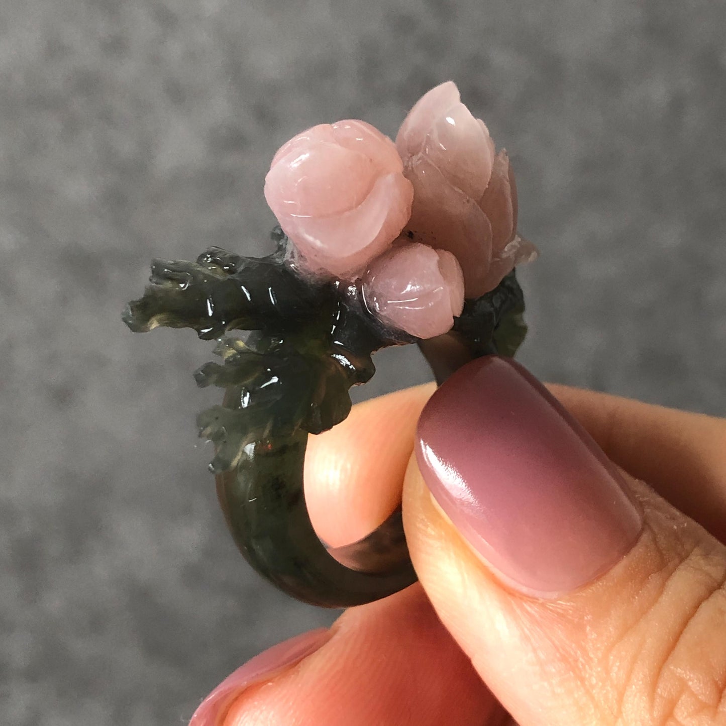 Xiu Jade Serpentine Hand Carved Pink Yulan Flower Statement Ring | 17.4mm (US7) | Gray Black & Pink Jade Ring Pendant | 3D Stone Carving | Crystal Gemstone Gift Pendant Ring 3D stone carving black jade carving pink jade carbonate jade ring hand carved jade band ring flower carving Yulan carving natural jade band ring cocktail ring gift for her