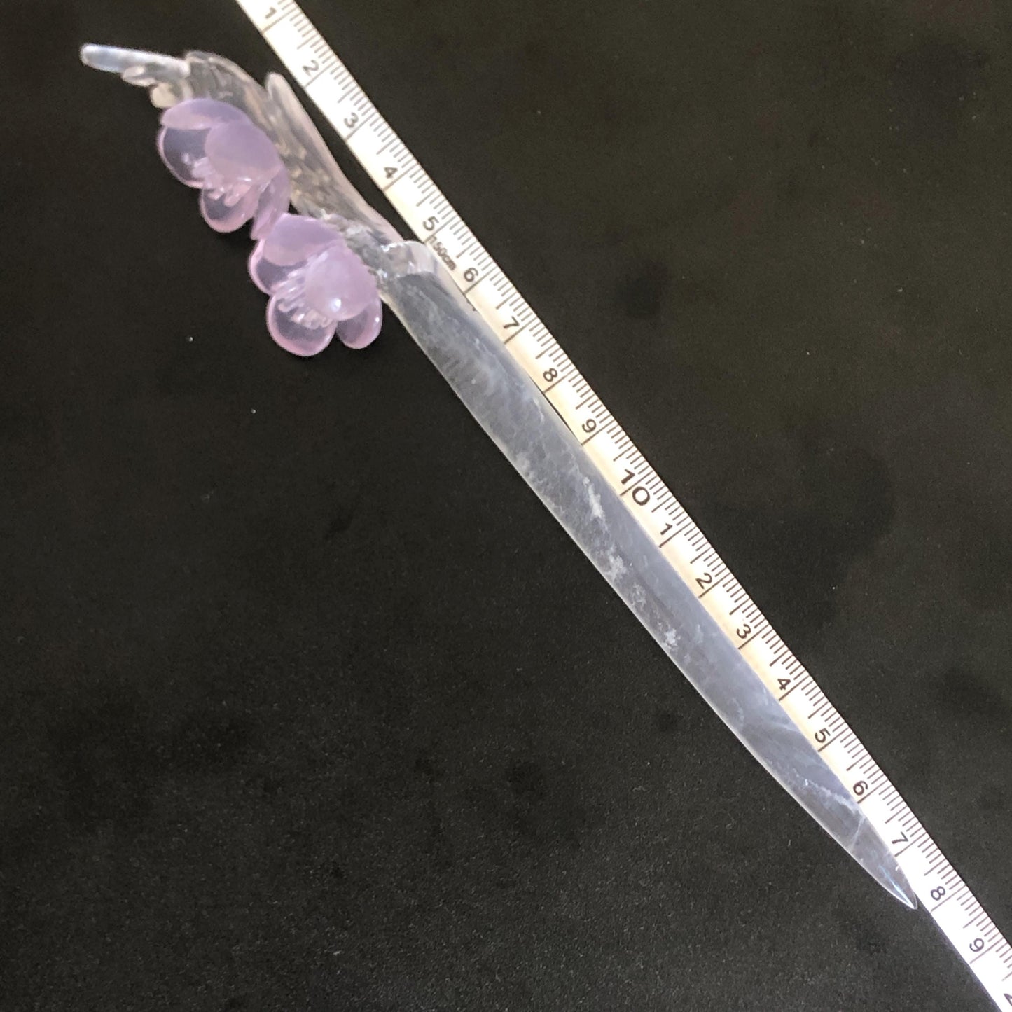 Natural Fluorite Hand Carved Peach Blossom Flower Hair Pin: Purple and White Handcrafted Crystal Hanfu Hair Stick in Asian Chinese Vintage Style Handcrafted Hair Fork Bridal Wedding Headpiece gift for her japanese hairpin korean hair stick chinese hair fork vintage hair comb antique hair pins hanfu hair stick bridal shower hair jewelry wedding headpiece bridal shower gift engagement hair accessory jade carving hand engraved purple crystal hand carved hairpins untreated natural crystal hairpin