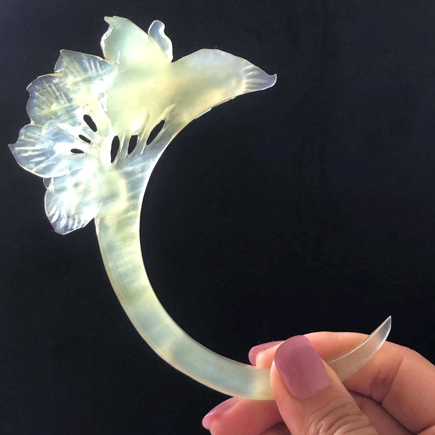 Xiu Jade Serpentine Hand Carved Cat & Flower Hair Pin: Natural Ice Green Jade Half Moon Hair Stick, Asian Chinese Vintage Hair Jewelry Handcrafted Hair Fork Bridal Wedding Headpiece gift for her japanese hairpin korean hair stick chinese hair fork vintage hair comb antique hair pins hanfu hair stick bridal shower hair jewelry hair accessory jade carving hand engraved jade hand carved flower jade hairpins untreated natural jade handcraft jade moon hairpin cat carving kitten carving cat lover gift