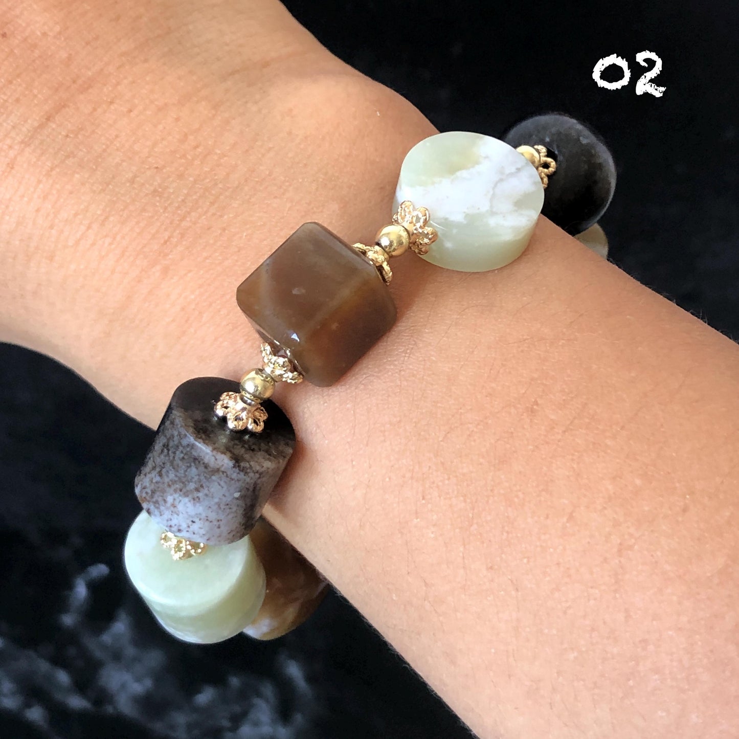 Natural Nephrite Jade Bracelet Milk Tea & Cookies Collection Untreated White Jade Brown Jade Elastic Bracelet Big Bead Bracelet Big Beaded Bracelet Jade Bead Bangle Chinese Jade Vintage Bracelet Antique Bracelet Gift for her Flexible Bracelet with honey brown jade deep brown jade white jade 14k gold plated accessory nephrite beads bold bracelet irregular beads bracelet tailor made bracelet customized bracelet diy bracelet