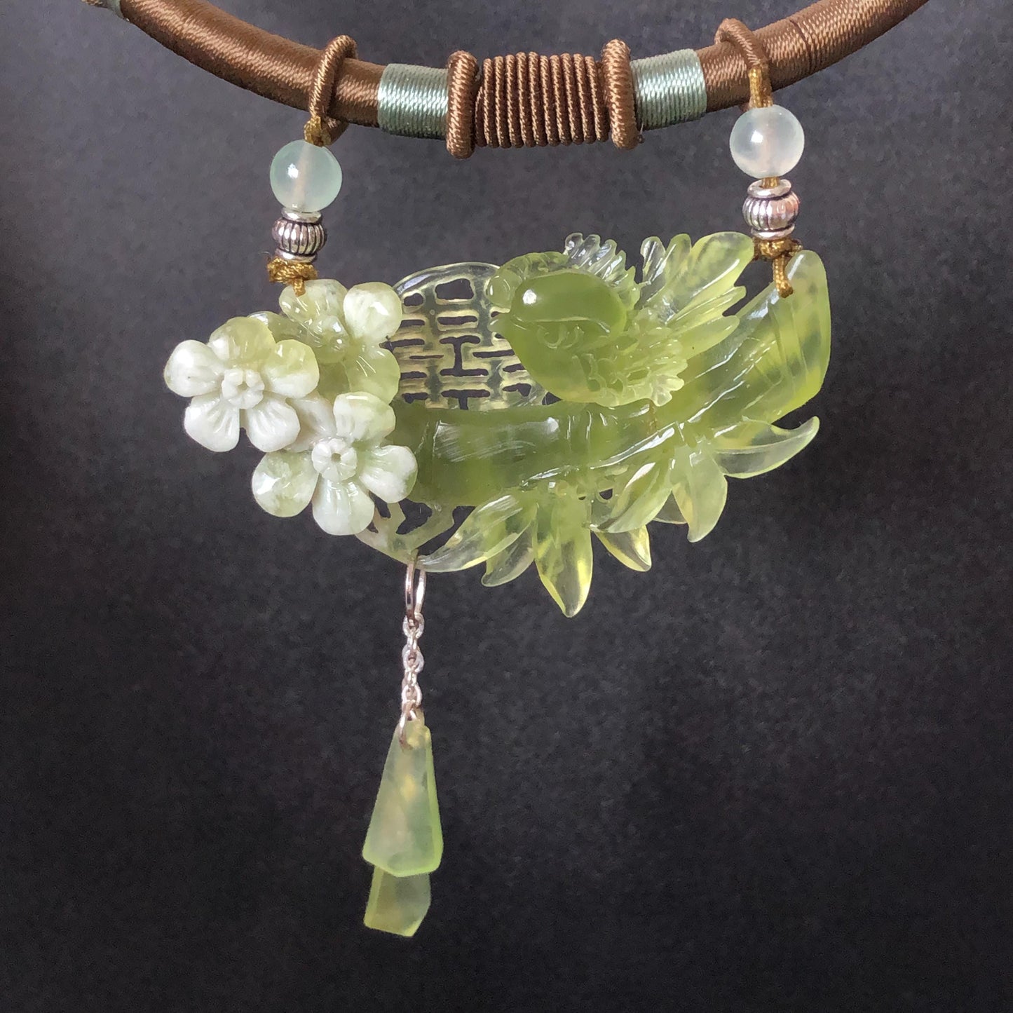 Xiu Jade Serpentine Hand Carved Magpie Bird with Flower and Bamboo Pendant Adjustable Necklace: Certified Natural Green White Jade Charm