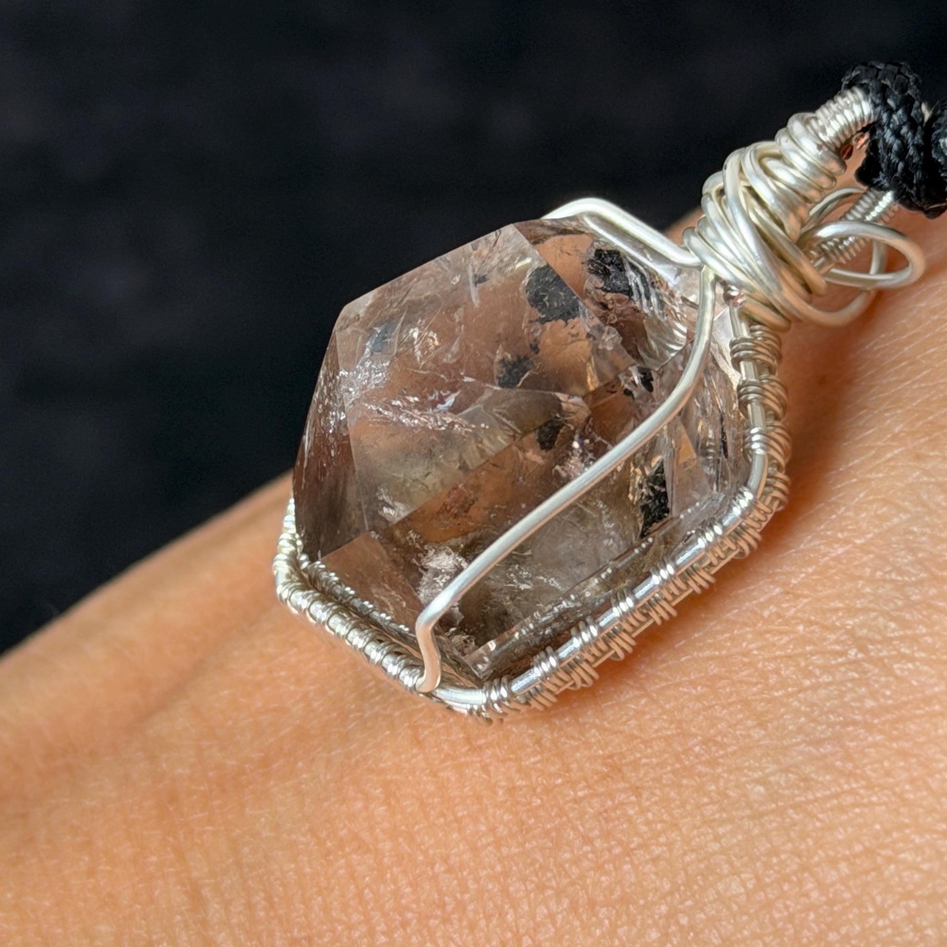 Rare Polished Smoky Enhydro Quartz (Herkimer Diamond) Wire Wrapped Pendant Adjustable Necklace:  Rainbow! Moving Sand charm| Natural Gemstone Birthstone Gift for her  | Natural Gemstone Birthstone Gift for her | Rainbow Quartz Rainbow crystal enhydro quartz sand water-fall pendant necklace choker gemstone charm stone pendant choker polished stone pendant crystal charm birthstone gift for her men necklace chakra crystal purify stone minerals specimen adjustable choker silver wire wrapped pendant