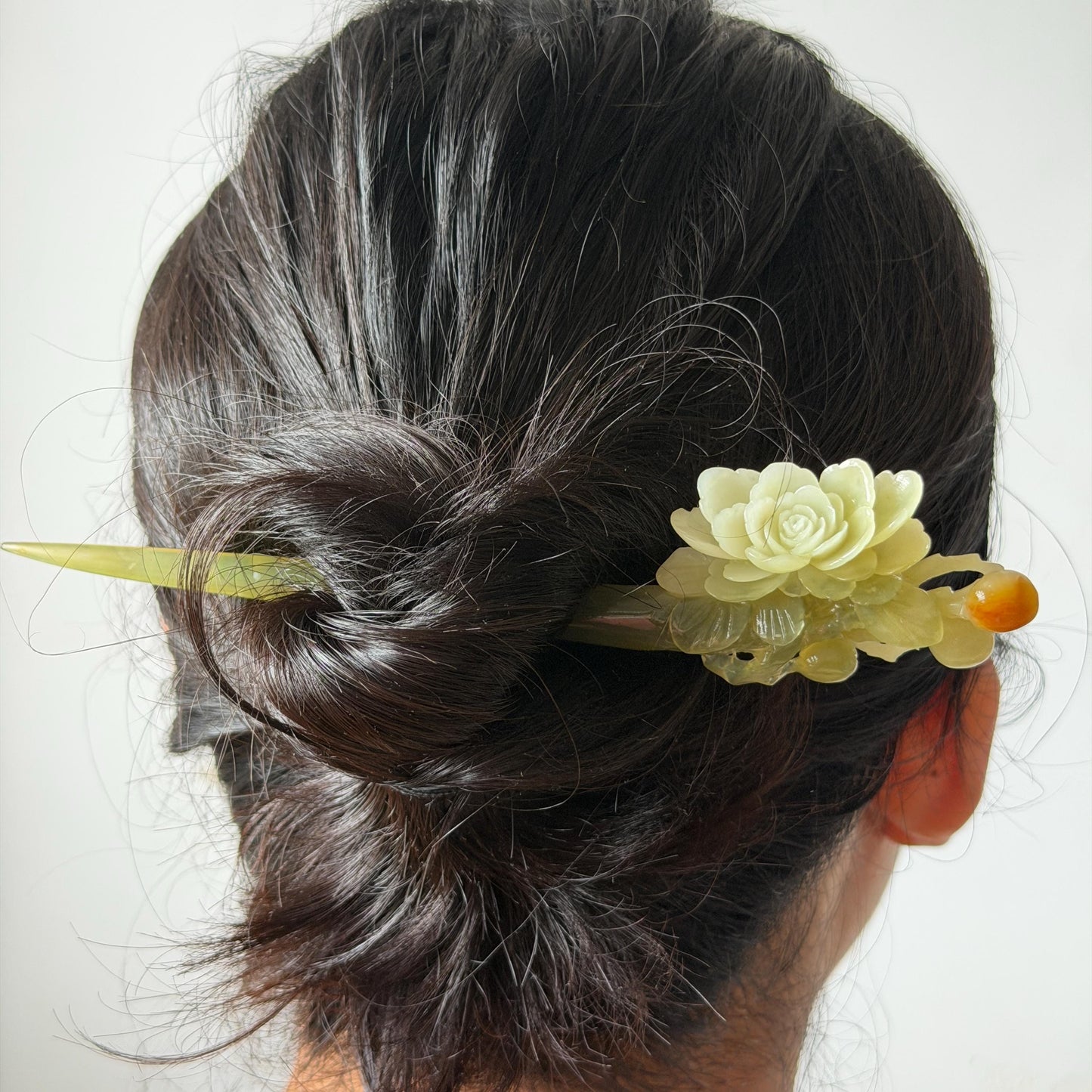 Xiu Jade Serpentine Hand Carved Camellia Flower Hair Pin with Certificate