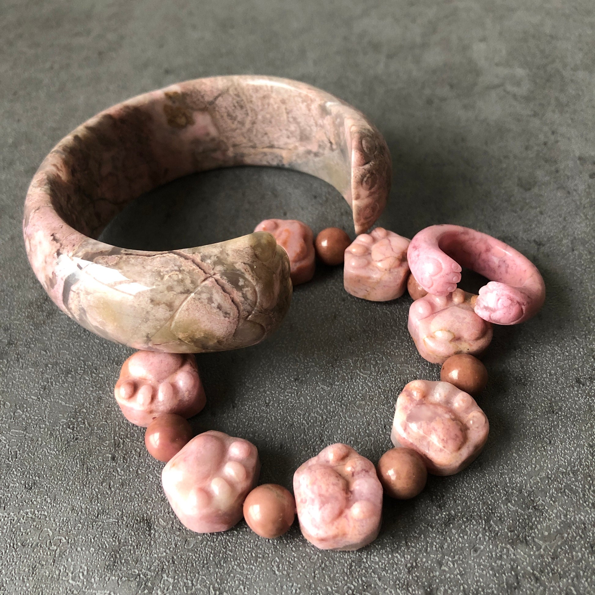 Natural Rhodonite Stone Crystal Bracelet | Cat Paws bead bracelet | Caramel Pink | Raw Stone Bracelet Gemstone Jewelry | Healing Stone Gift