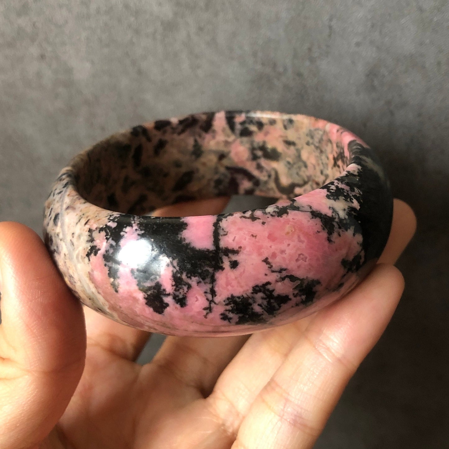 59.1mm Natural Rhodonite Stone Bangle Bracelet | Pink Black Leopard print | Crystal Gemstone Bangle | Vintage Style | Healing Stone Gift, Vintage Bracelet, Antique Bangle, Black Stone Bangle, Pink Raw Stone Bracelet, Wide Stone Bangle Jewelry