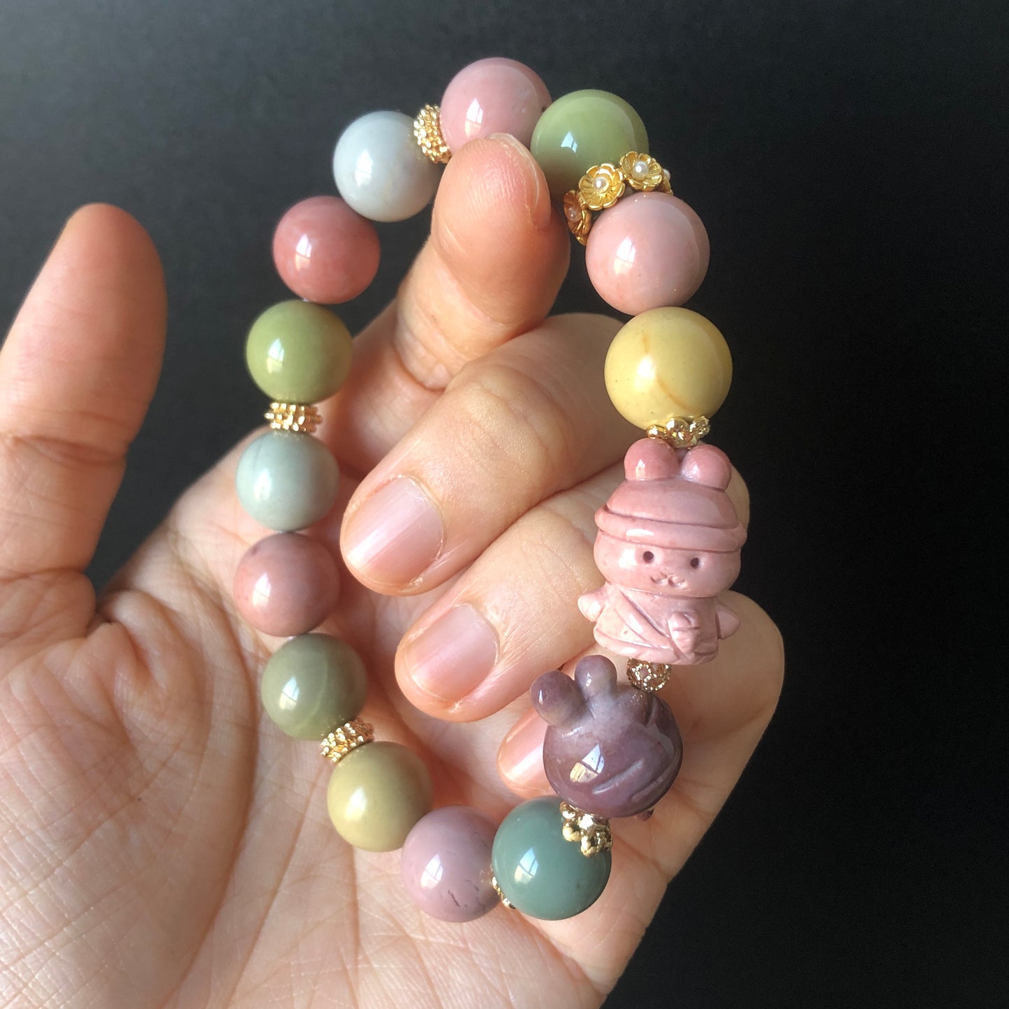 Alashan Agate Bunny Rabbit with Carrot carved Charm Bead Bracelet | Colourful Macaroon | Crystal Bracelet | DIY Beads | Easter Bunny