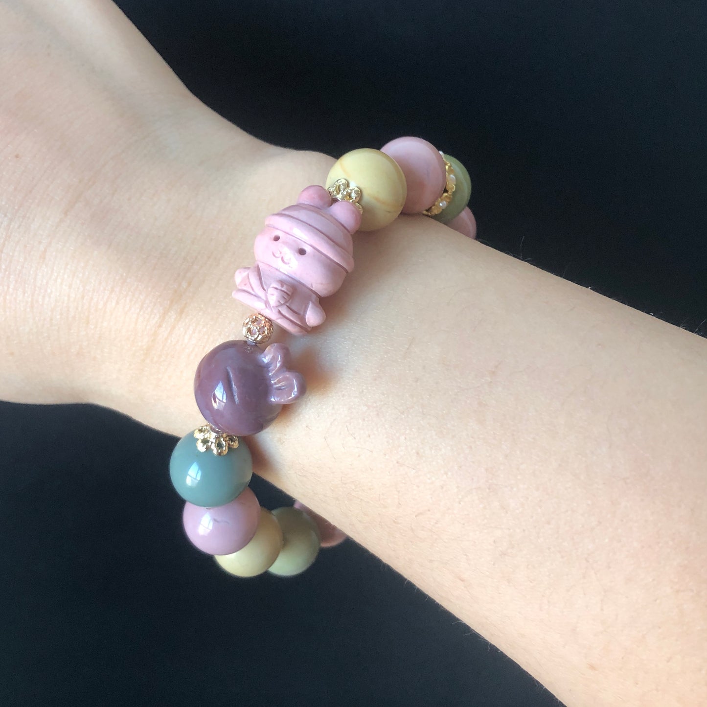 Alashan Agate Bunny Rabbit with Carrot carved Charm Bead Bracelet | Colourful Macaroon | Crystal Bracelet | DIY Beads | Easter Bunny