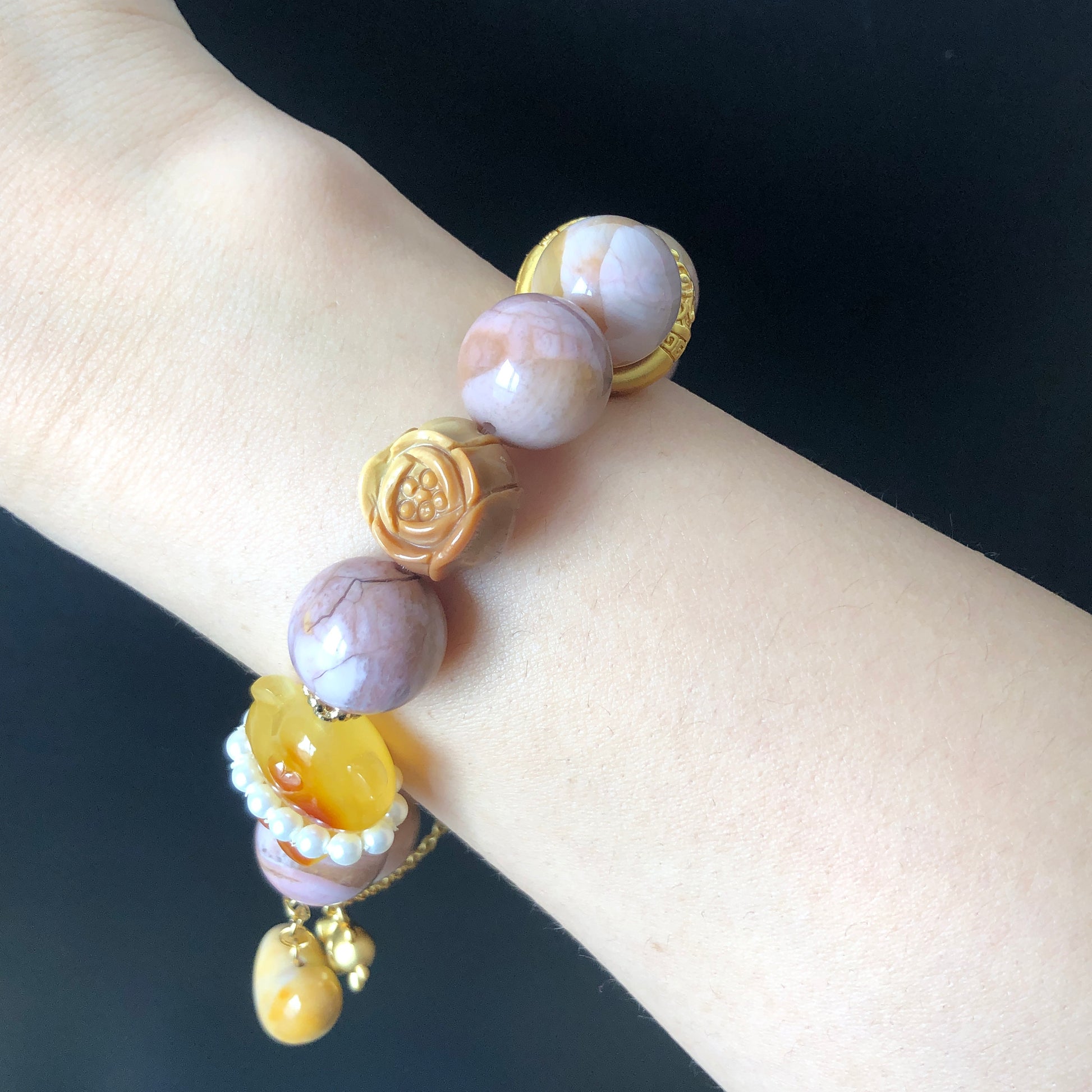 Natural Amber Bear and Alashan Agate carved charm DIY handmade tailormade bracelet | Pink Mango | Cat Paw, Rose and Heart | Healing Crystal