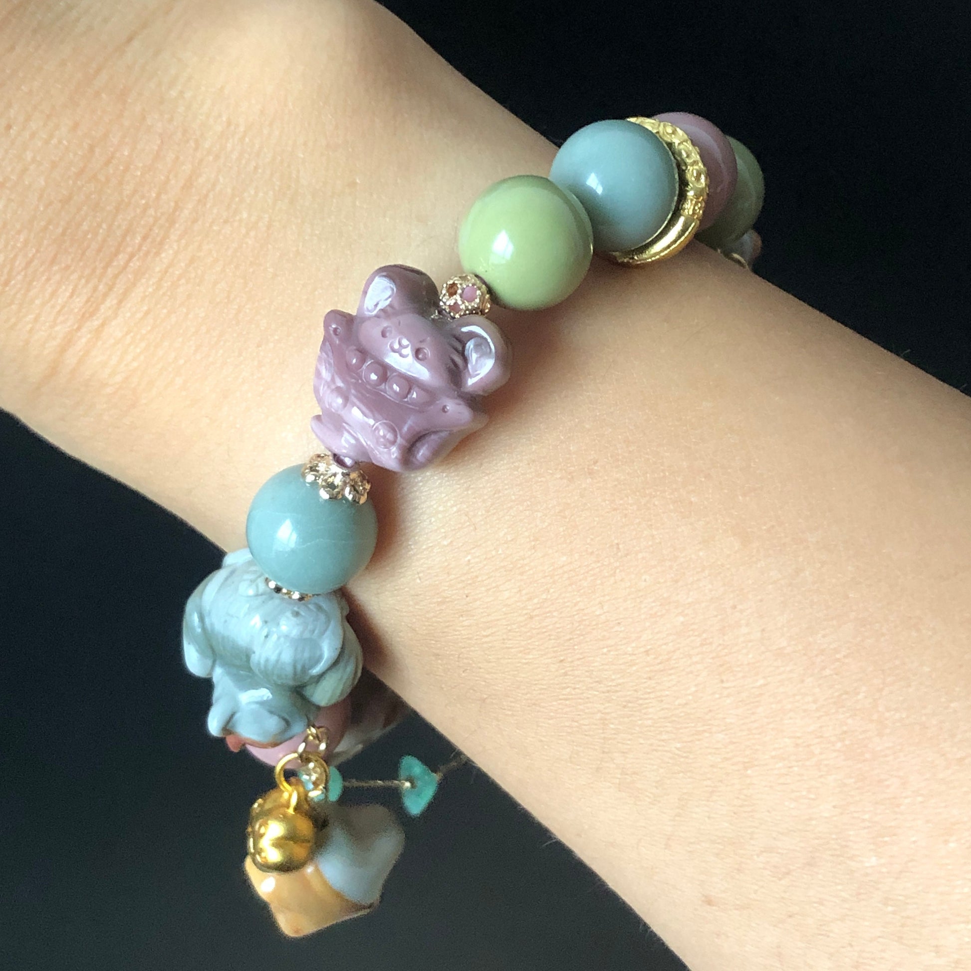 Alashan Agate carved Sleeping Cat Kitten and Flying Squirrel with Paw Charm Bead Crystal Bracelet | Aventurine Jade Chain & Dangler