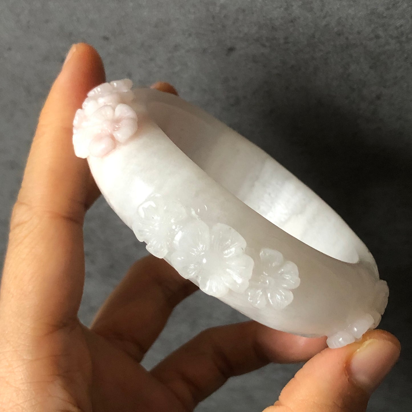 57.8mm Natural SheTaicui jade (Quartzite) Carved Flowers Bangle | Icy Milky Faint Pink | Crystal Gemstone Jewellery Bracelet | Fine Snow