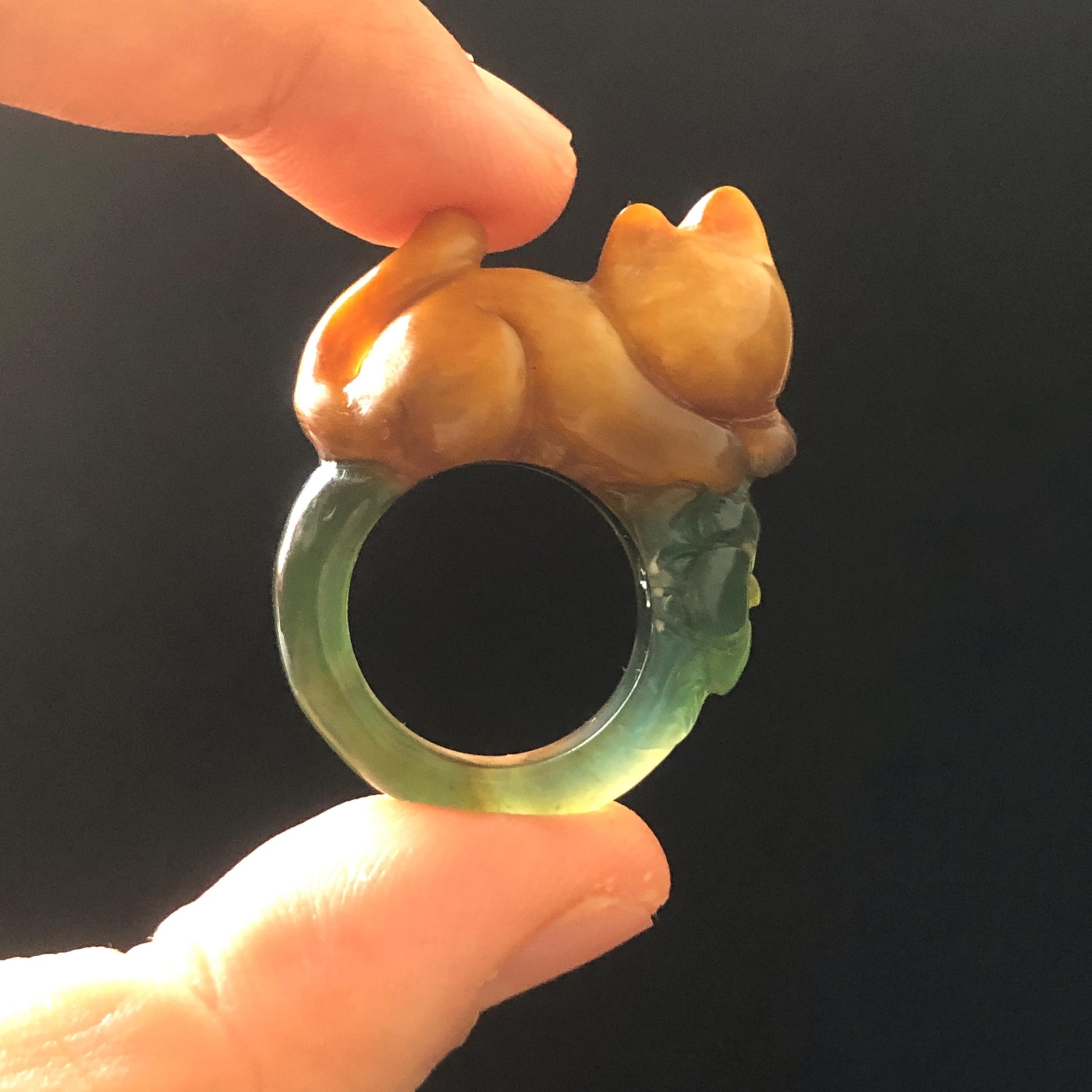 Natural Xiu Jade (Serpentine) Hand Craved Kitten Cat Flowers Stone Crystal Ring | Bi-colour Orange and Icy Green | 17.2mm (US 7-7.5)