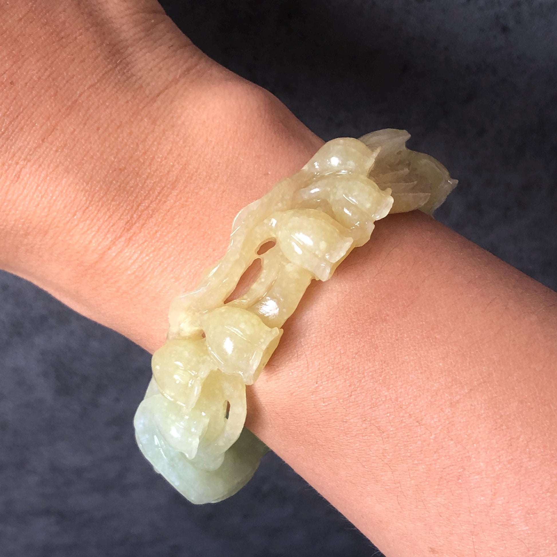 57mm Natural Xiu Jade Serpentine Hand Carved Bids with Lily of the Valley flowers and Bamboo Bangle | Green & Yellow | Lemon Lime Soda