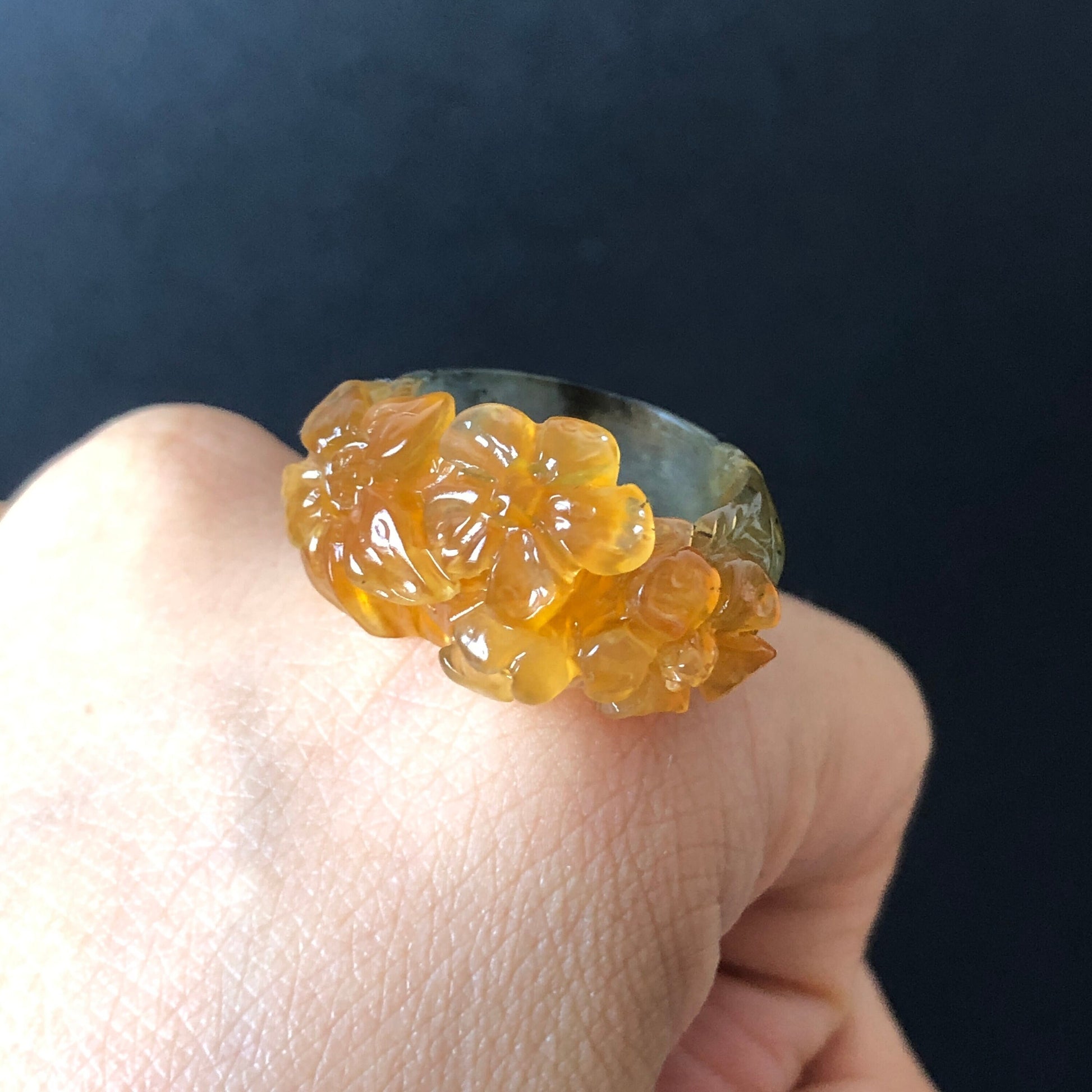 Natural Xiu Jade Serpentine Hand Carved Flower Blooming Ring | 16.9mm (US 6.5-7) | Icy Yellow and Green | Crystal Stone Gemstone Ring