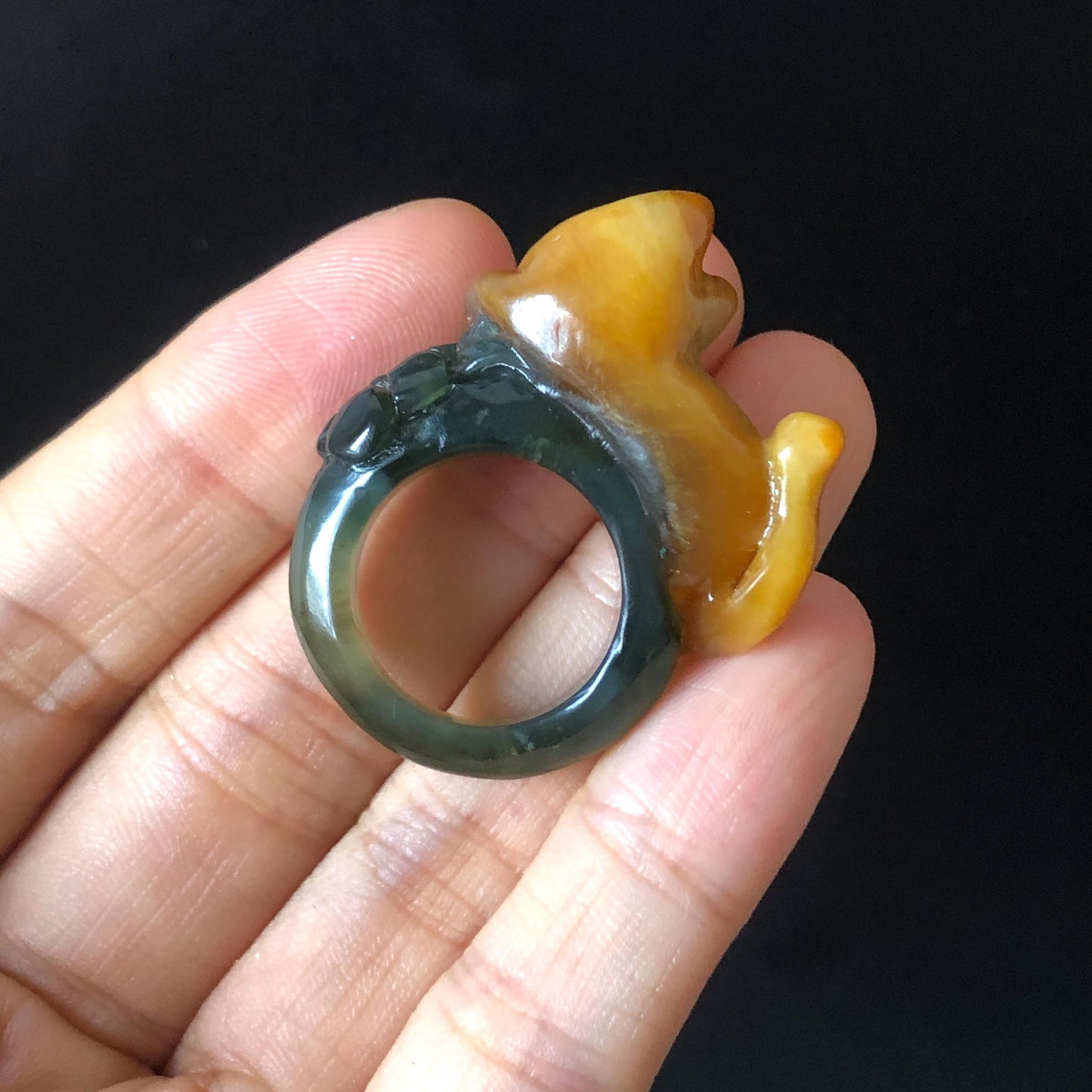 Natural Xiu Jade (Serpentine) Hand Craved Kitten Cat Flowers Stone Crystal Ring | Bi-colour Orange and Icy Green | 17.2mm (US 7-7.5)