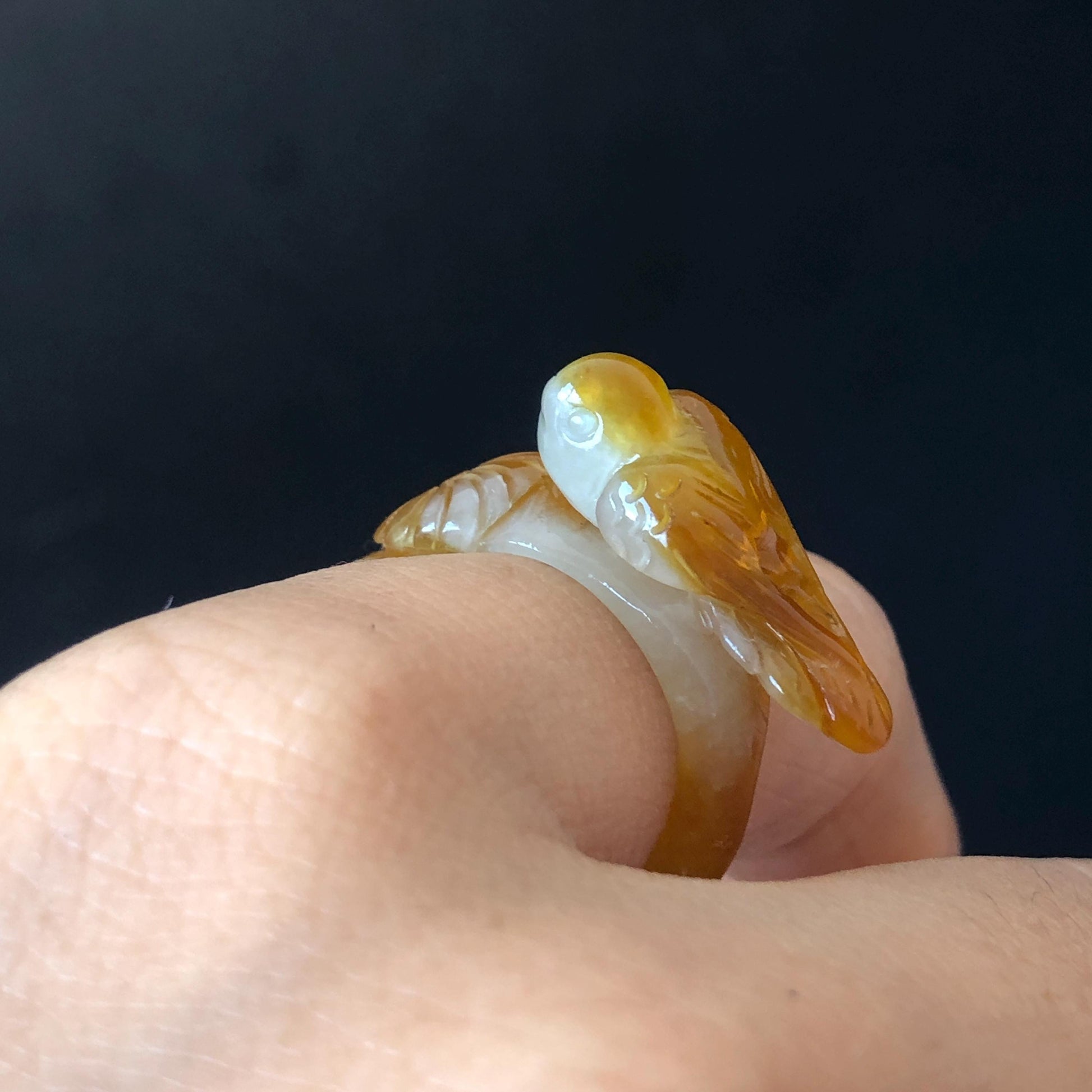 Natural Xiu Jade (Serpentine) Hand Carved Bird and Flower Ring | 15.1mm (US 4-4.5) | Caramel Brown & White | Pinky Ring | Crystal Gemstone