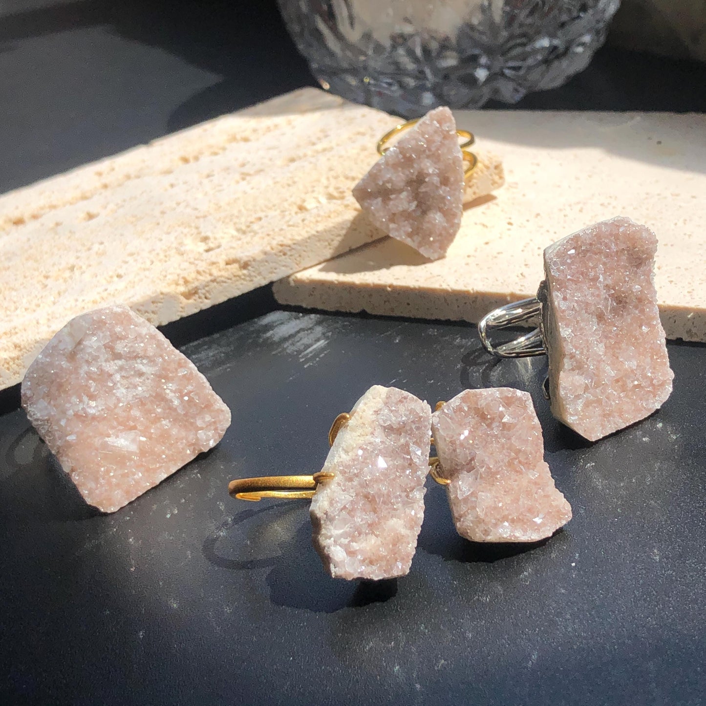 raw pink quartz ring, raw calcite ring , raw pink stone ring, raw pink quartz, pink quartz ring,  Raw Stone Ring, Big Raw Crystal Ring Xlarge, Rough Huge Statement Ring, Chunky Irregular Raw Mineral Ring, Huge Stone Ring, Large statement ring