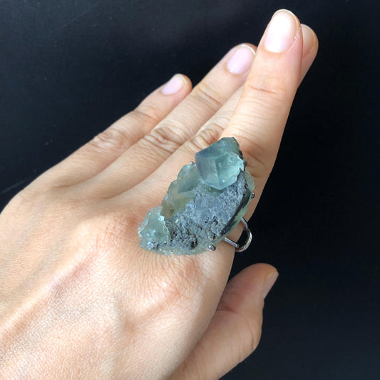 Raw Fluorite Ring, Big Raw Stone Ring Green, Large Raw Crystal Ring, Irregular Chunky Adjustable Statement Ring, Huge Cocktail Ring, birthstone gift for him and her, Ring for Men and Women, Third eye chakra stone ring, raw mineral ring, silver-plated