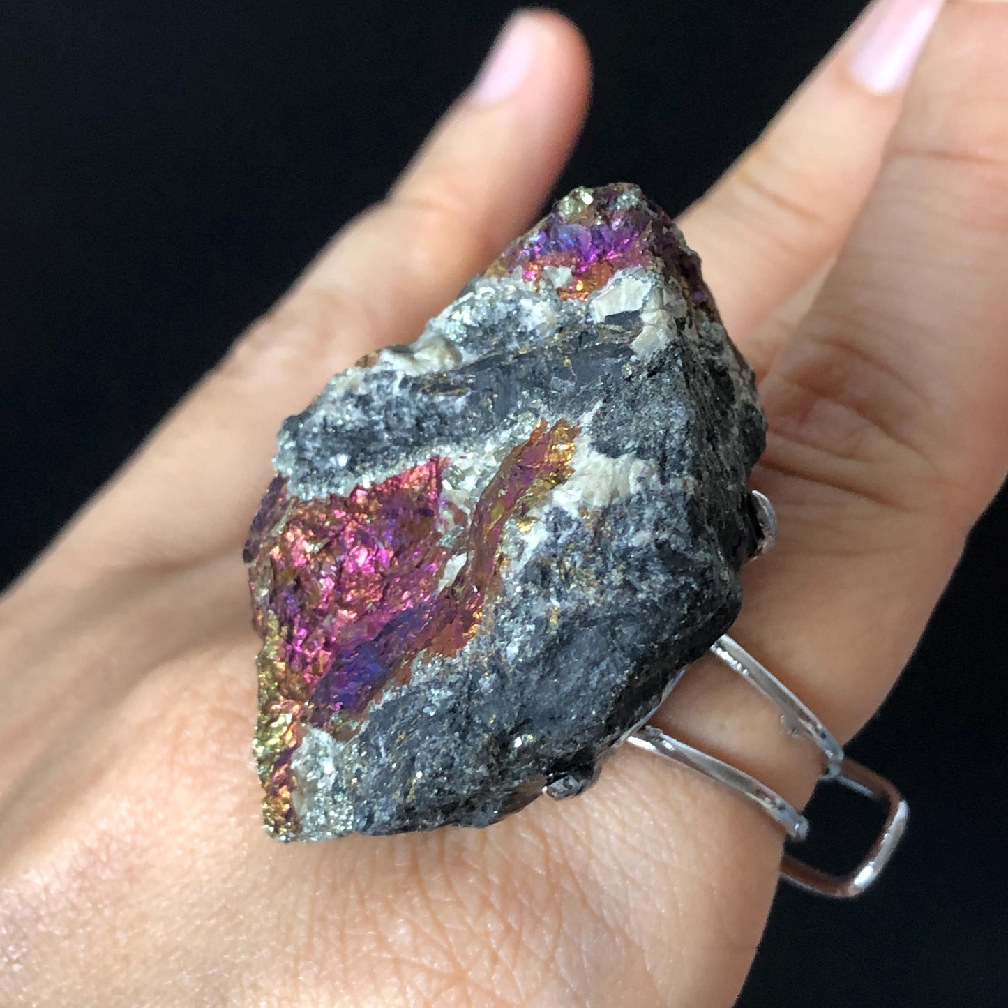 Raw Rainbow Bornite Ring, Peacock Ore, Transformation Stone, Large Raw Stone Ring Big Crystal Ring, Raw Mineral Ring, Chunky Irregular ring, silver-plated copper ring, adjustable band ring, huge cocktail ring, Extra Large Statement Ring, Birthstone