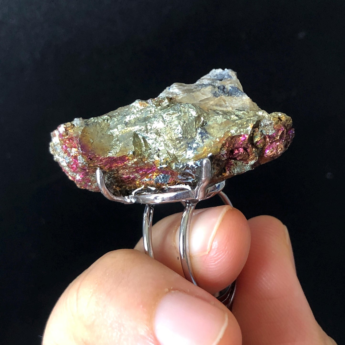 Raw Rainbow Bornite Ring, Peacock Ore, Transformation Stone, Large Raw Stone Ring Big Crystal Ring, Raw Mineral Ring, Chunky Irregular ring, silver-plated copper ring, adjustable band ring, huge cocktail ring, Extra Large Statement Ring, Birthstone