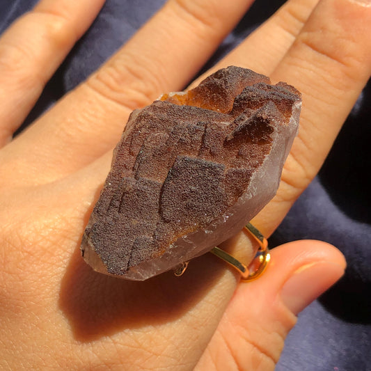 Raw Fluorite Ring, Chocolate Brown Fluorite Ring, Raw Crystal Ring, Raw Stone Ring, adjustable gemstone ring, Chunky Stone Ring, Large Statement Ring for Men and Women,Big Birthstone Ring, Raw Mineral Ring, Green Raw Crystal Ring, Crystal Band Ring