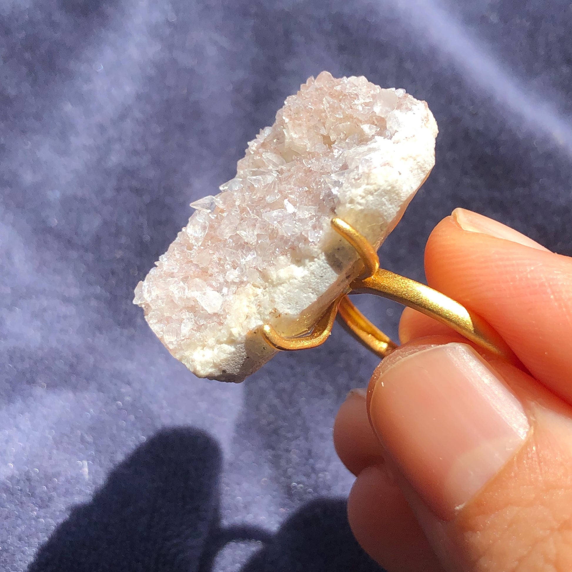 raw pink quartz ring, raw calcite ring , raw pink stone ring, raw pink quartz, pink quartz ring,  Raw Stone Ring, Big Raw Crystal Ring Xlarge, Rough Huge Statement Ring, Chunky Irregular Raw Mineral Ring, Huge Stone Ring, Large statement ring