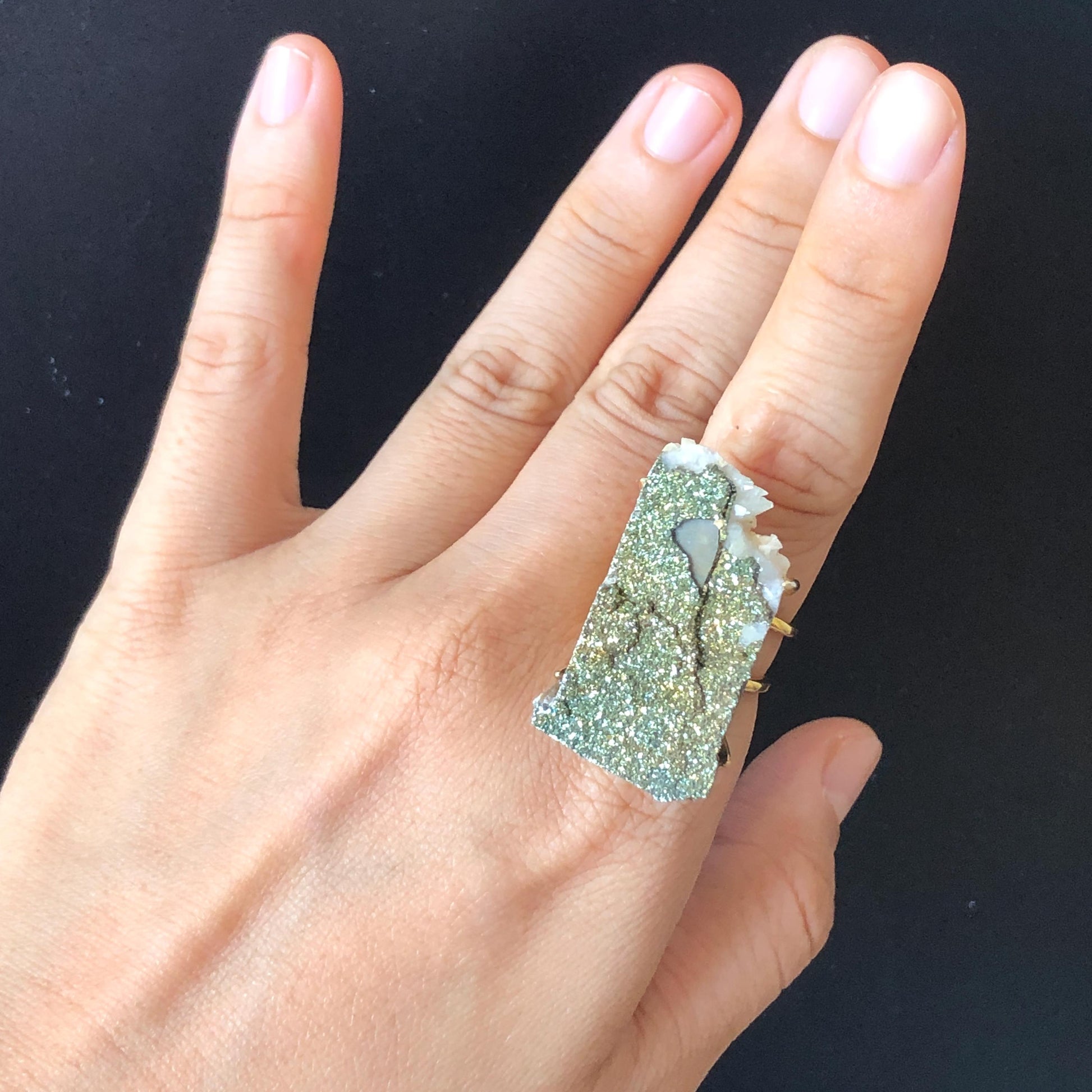 Raw Rainbow Pyrite & Calcite Ring, Raw Stone Ring, Sparky Big Raw Crystal Ring, Large Statement Ring men women, Chunky Irregular Stone Ring Gift, Minerals specimen, Shiny Crystal Ring, Large Cocktail Ring, gold-plated copper ring, abundance stone