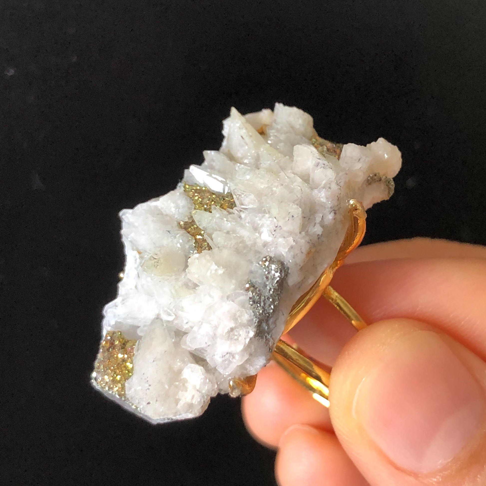 Raw Rainbow Pyrite & Calcite Ring, Raw Stone Ring, Sparky Big Raw Crystal Ring, Large Statement Ring men women, Chunky Irregular Stone Ring Gift, Shiny Huge Crystal Ring, Birthstone Ring, Large Cocktail Ring, gold-plated copper ring, abundance stone