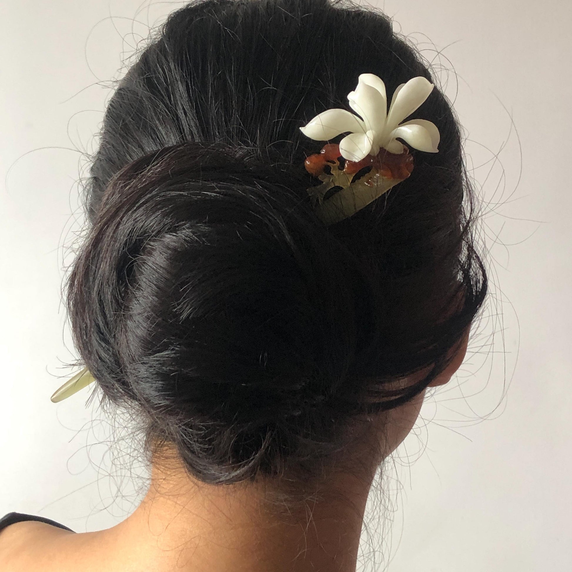 Certificate Natural Xiu Jade (Serpentine) Hand Carved Yulan Magnolia Flower Hair Pin | Jade Hair Stick | 3 colours | Asian Vintage Style