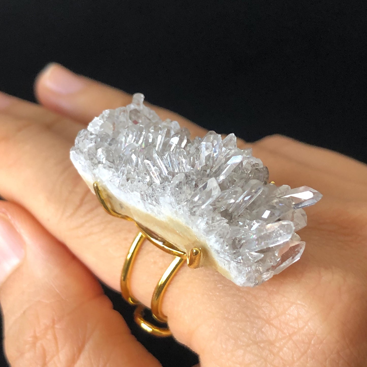 Raw Clear Quartz Cluster Crystal Ring, Sparky Raw Stone Ring Shiny Massive Crystal Ring, Large Statement Ring, Chunky Oversized Gemstone Ring, gold-plated copper ring, crown chakra crystal, meditation stone, Huge Cocktail ring, Birthstone ring gift