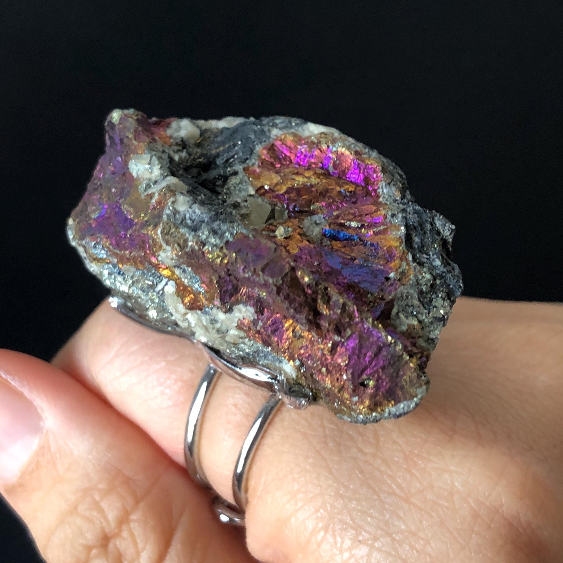 Raw Rainbow Bornite Ring, Peacock Ore, Transformation Stone, Large Raw Stone Ring Big Crystal Ring, Raw Mineral Ring, Chunky Irregular ring, silver-plated copper ring, adjustable band ring, huge cocktail ring, Extra Large Statement Ring, Birthstone