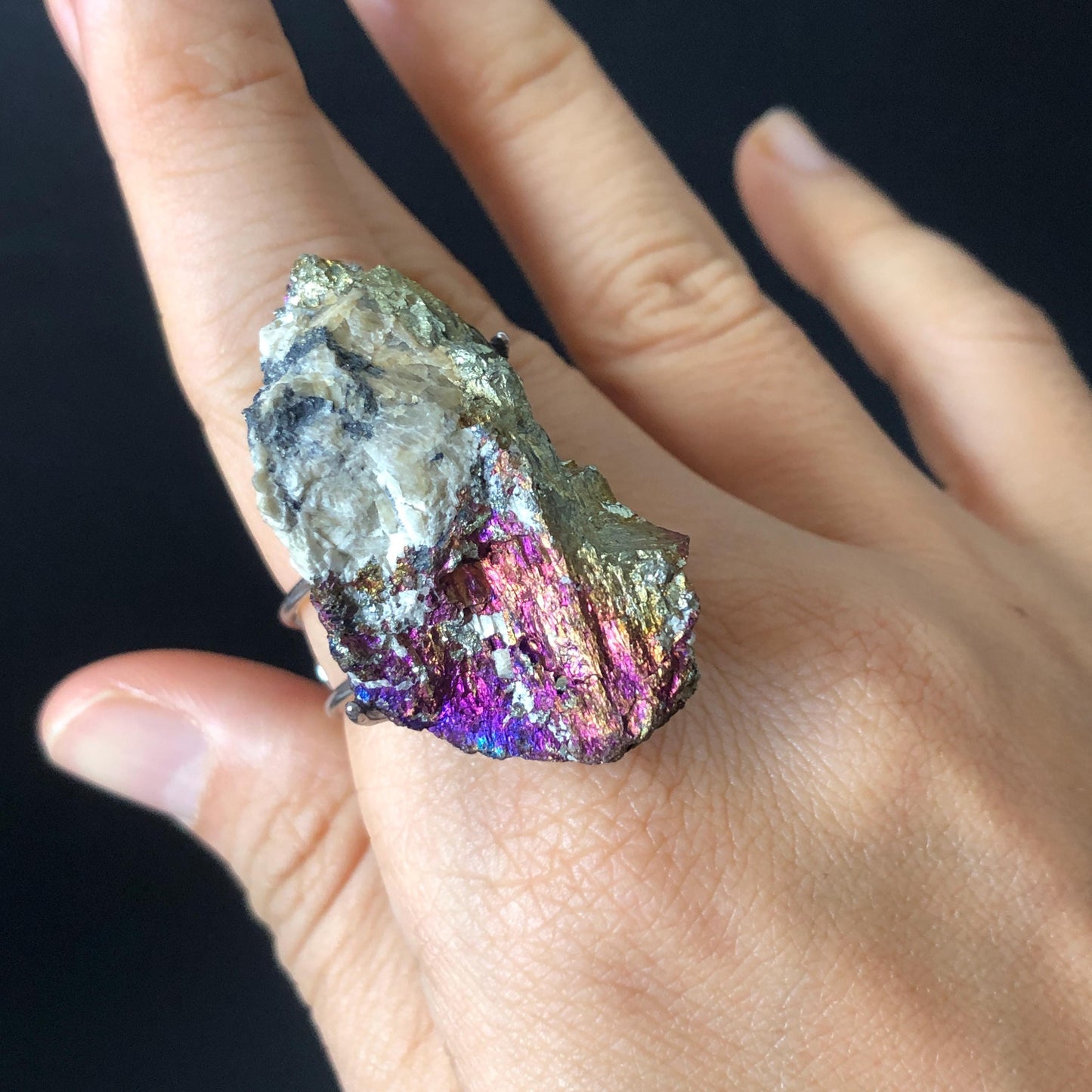 Raw Rainbow Bornite Ring, Peacock Ore, Transformation Stone, Large Raw Stone Ring Big Crystal Ring, Raw Mineral Ring, Chunky Irregular ring, silver-plated copper ring, adjustable band ring, huge cocktail ring, Extra Large Statement Ring, Birthstone